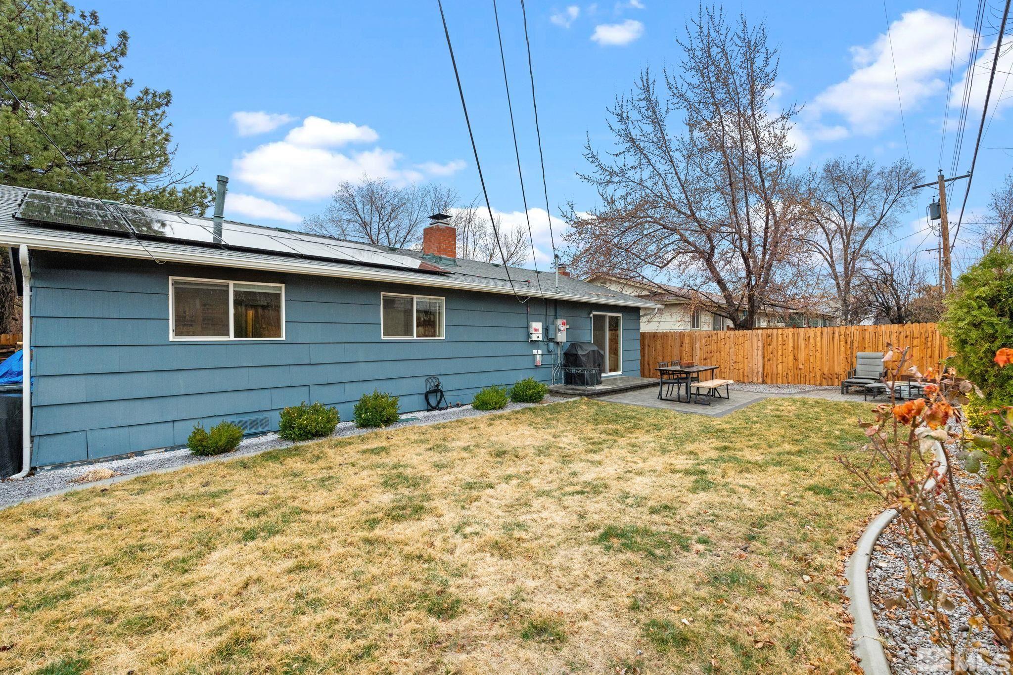 1475 Locksley Way Property Photo 28