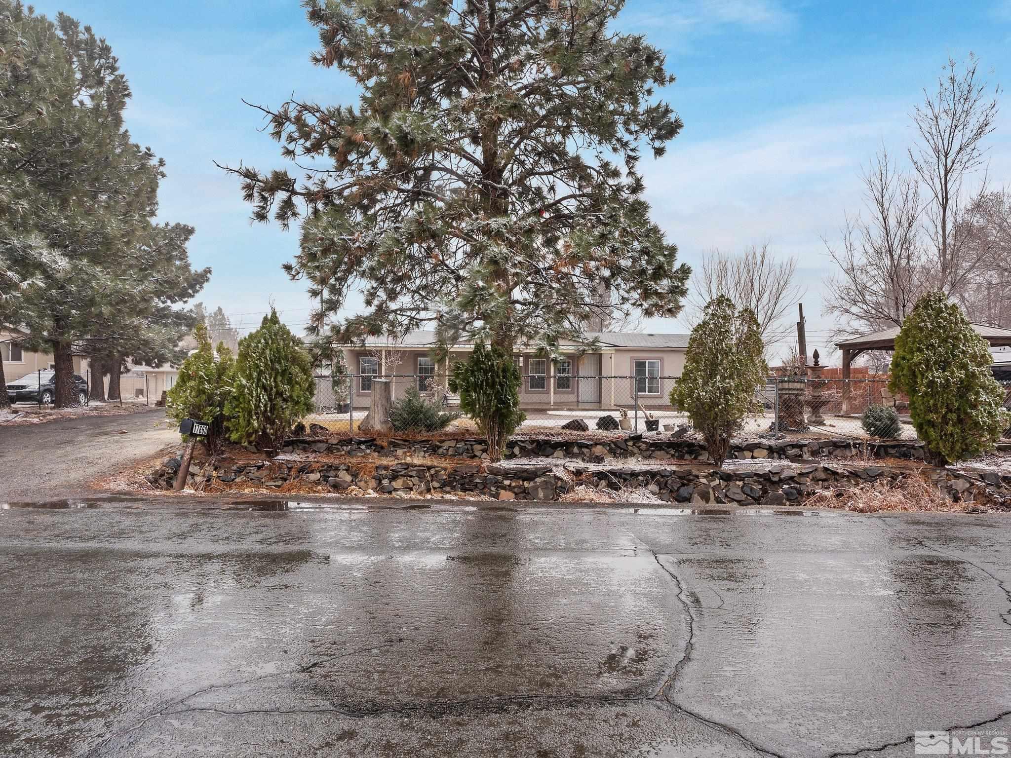 17660 Cold Springs Dr Property Photo