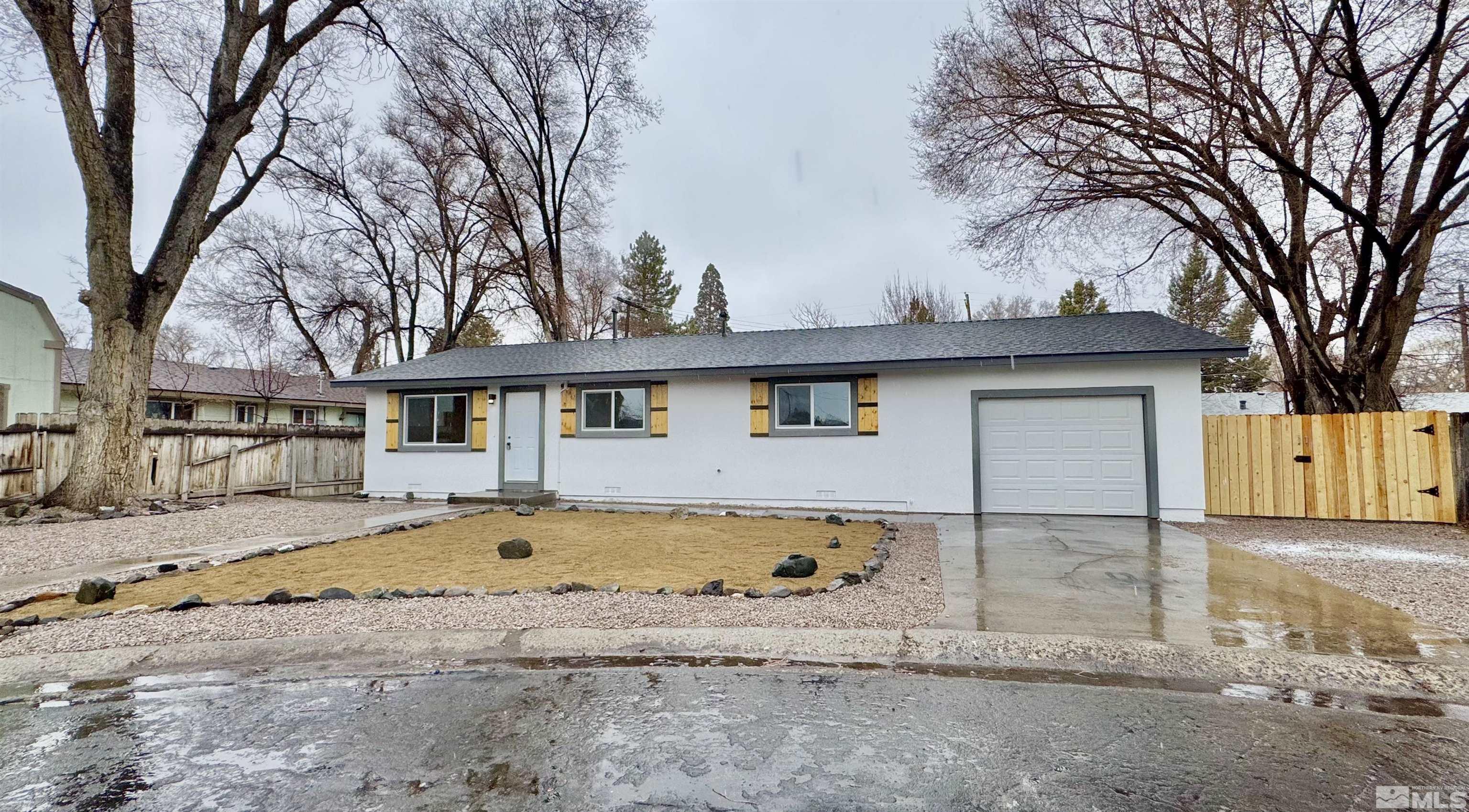 4 Kimberly Cir Property Photo