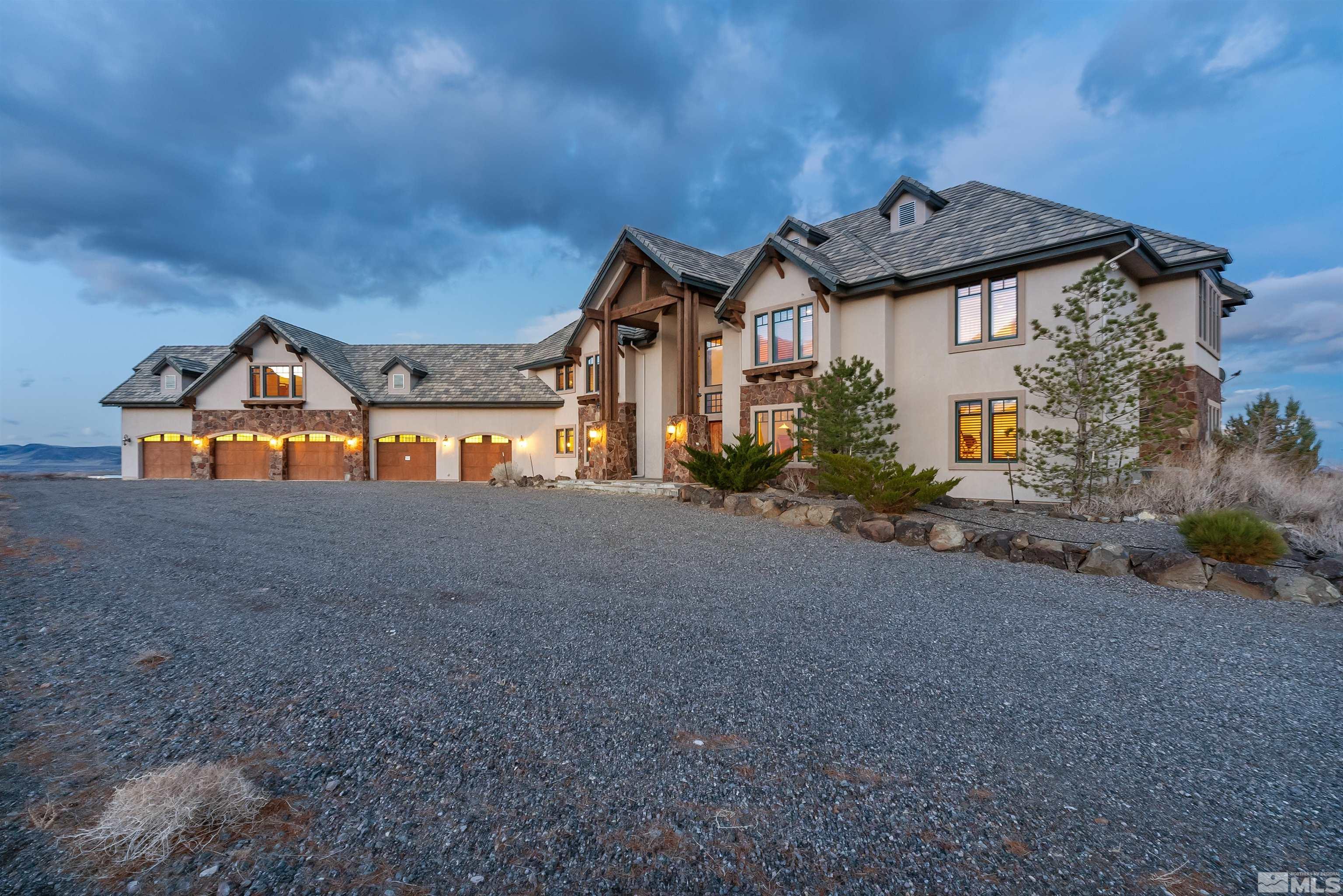 525 Cable Canyon Way Property Photo 3