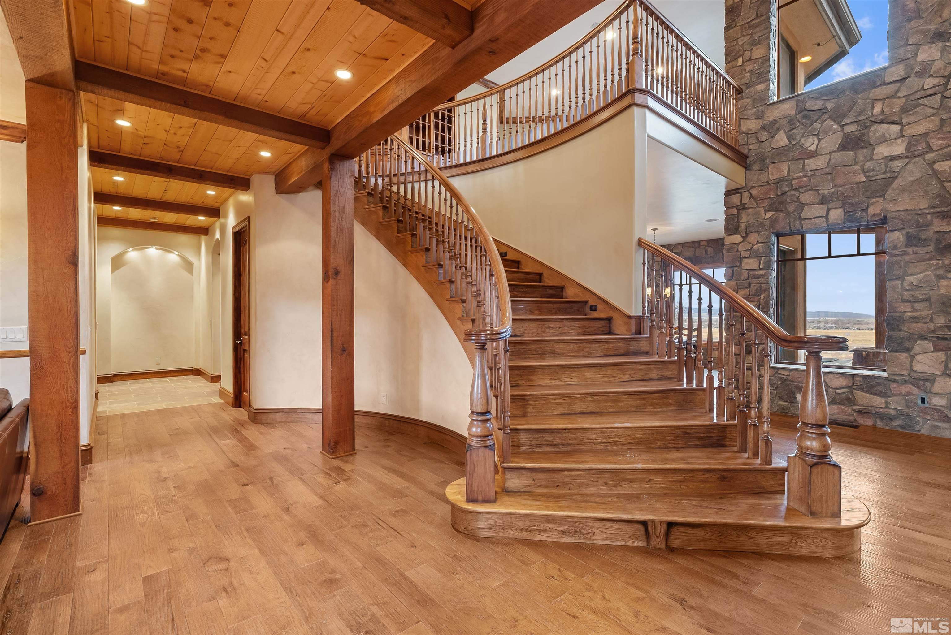 525 Cable Canyon Way Property Photo 10
