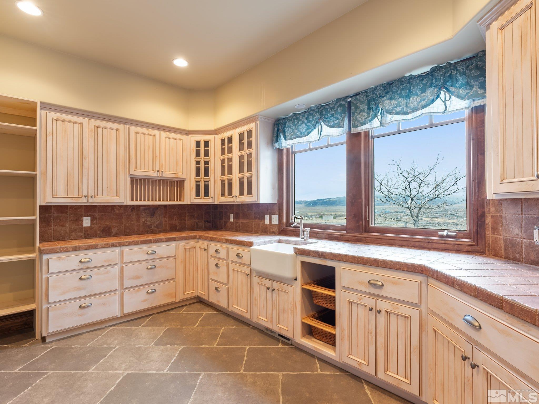 525 Cable Canyon Way Property Photo 20