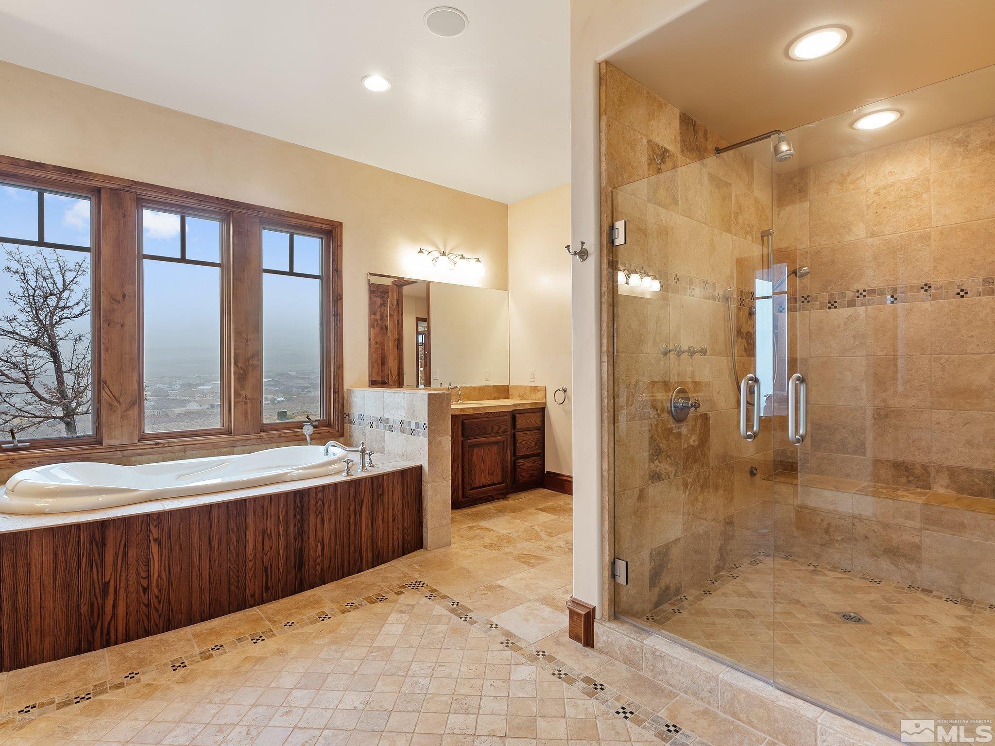 525 Cable Canyon Way Property Photo 22