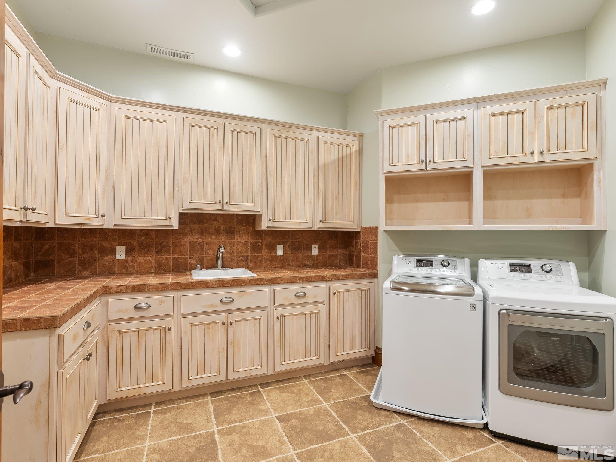 525 Cable Canyon Way Property Photo 39