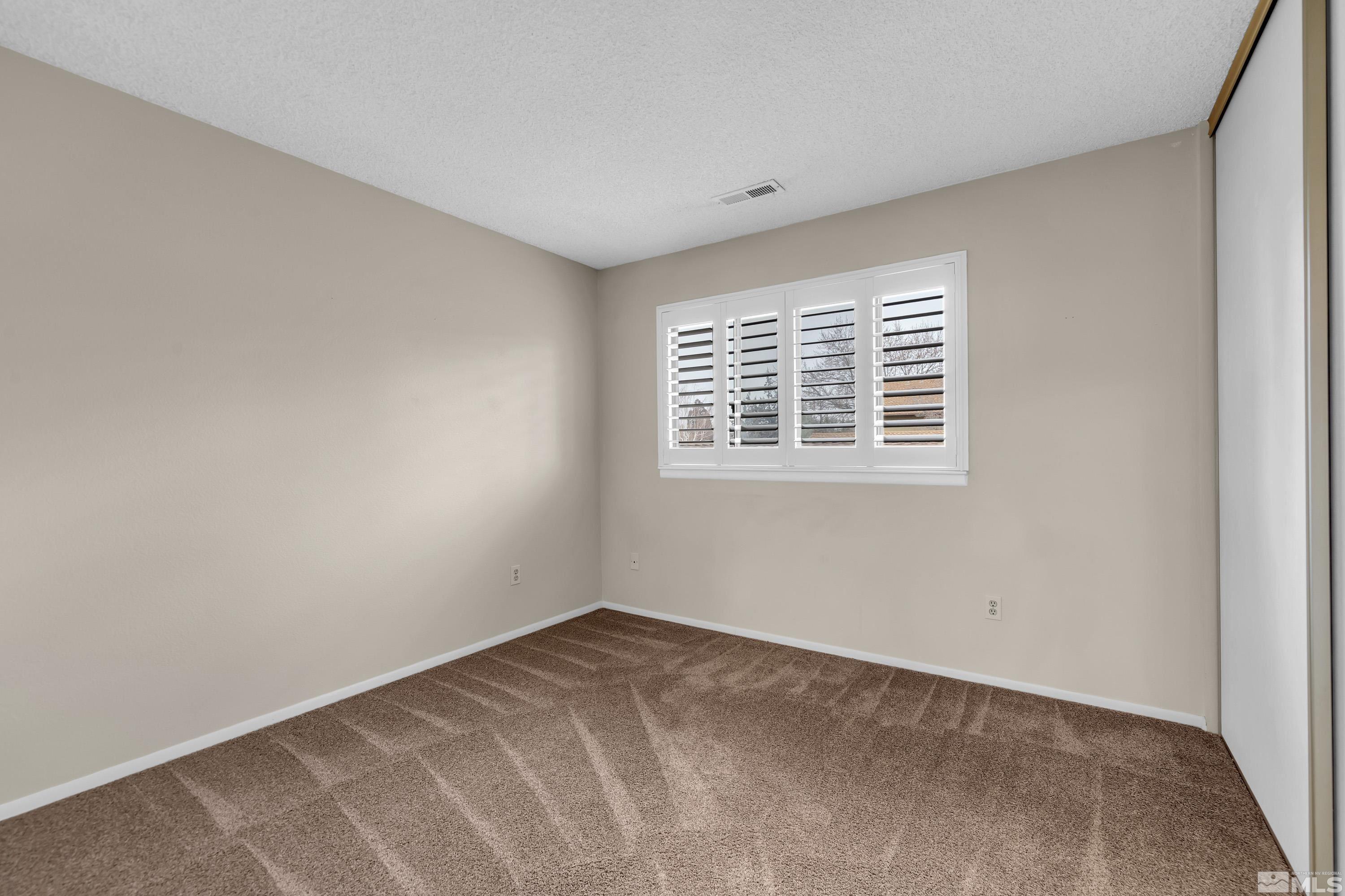 1465 Foster Dr Property Photo 17