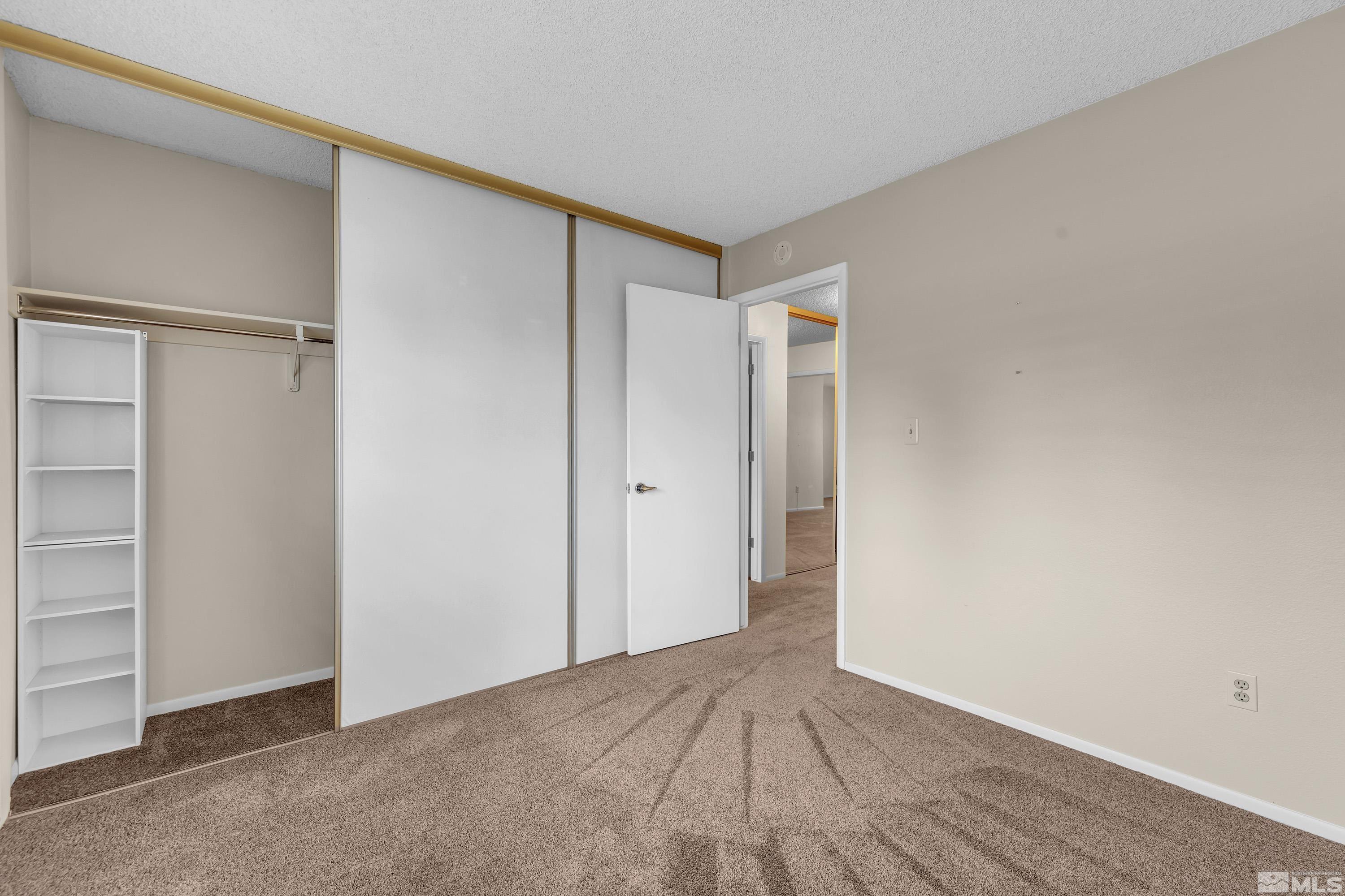 1465 Foster Dr Property Photo 18