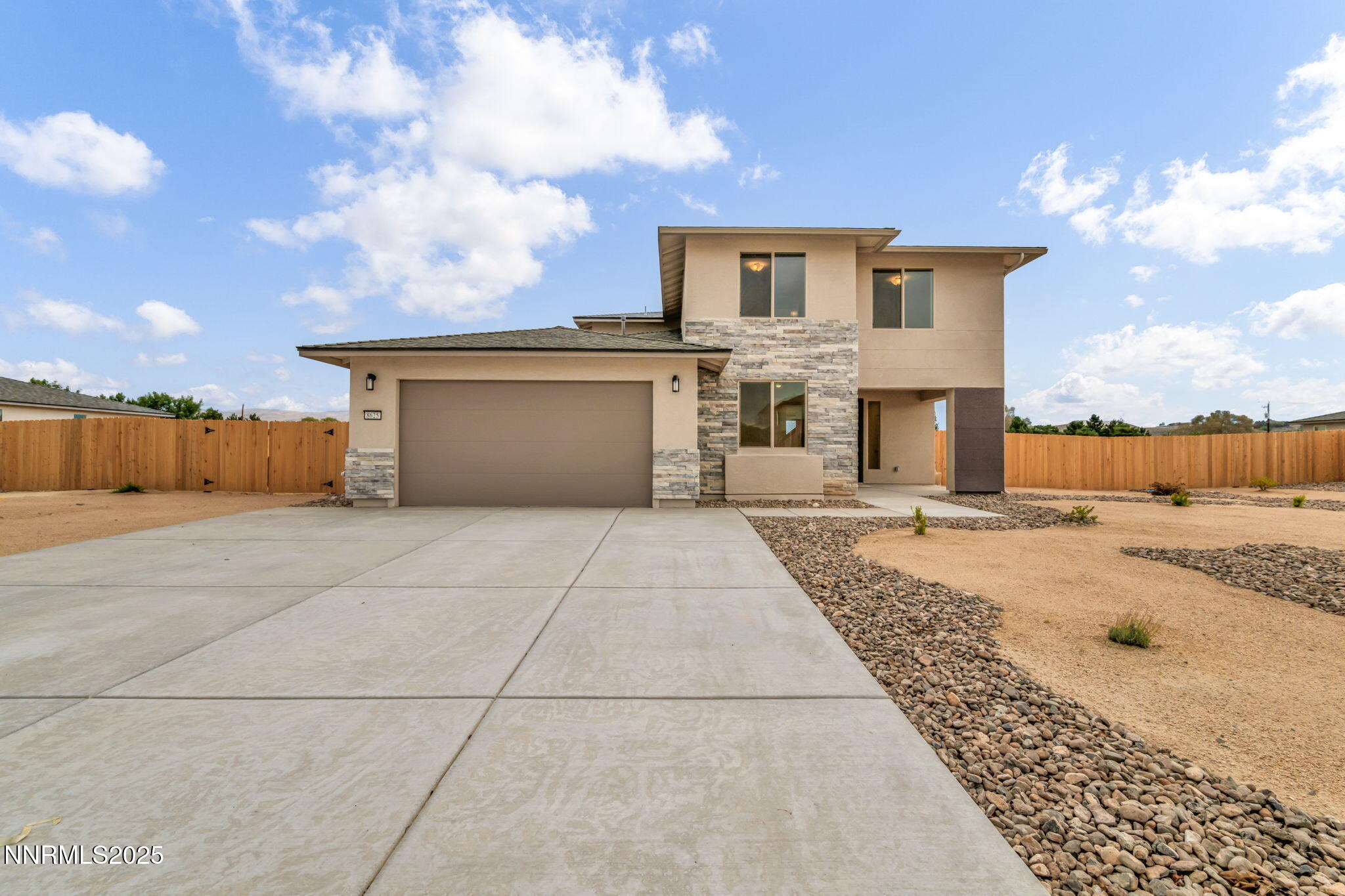 8625 Crandell Drive Property Photo 1