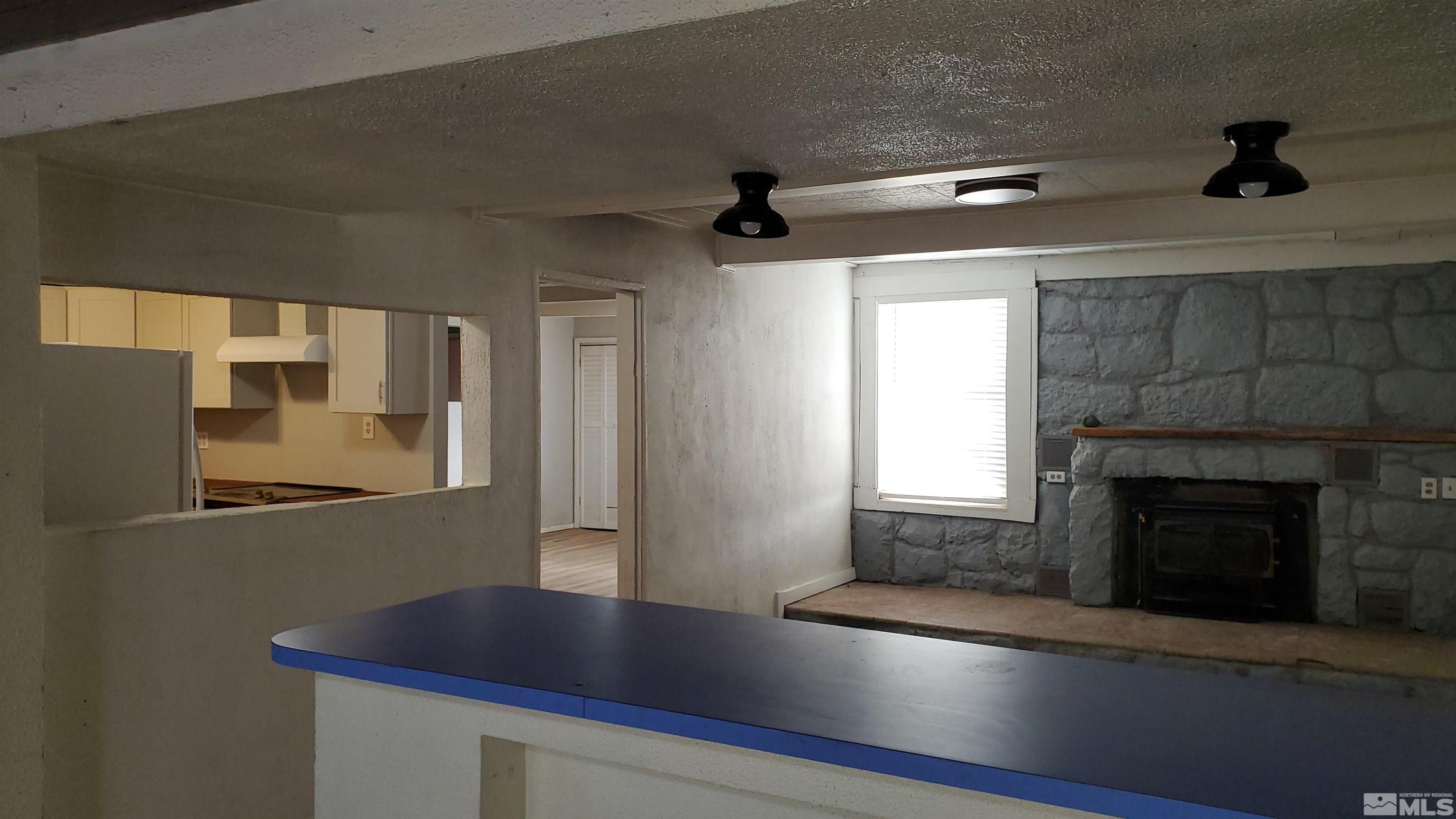 341 Baker Street Property Photo 9