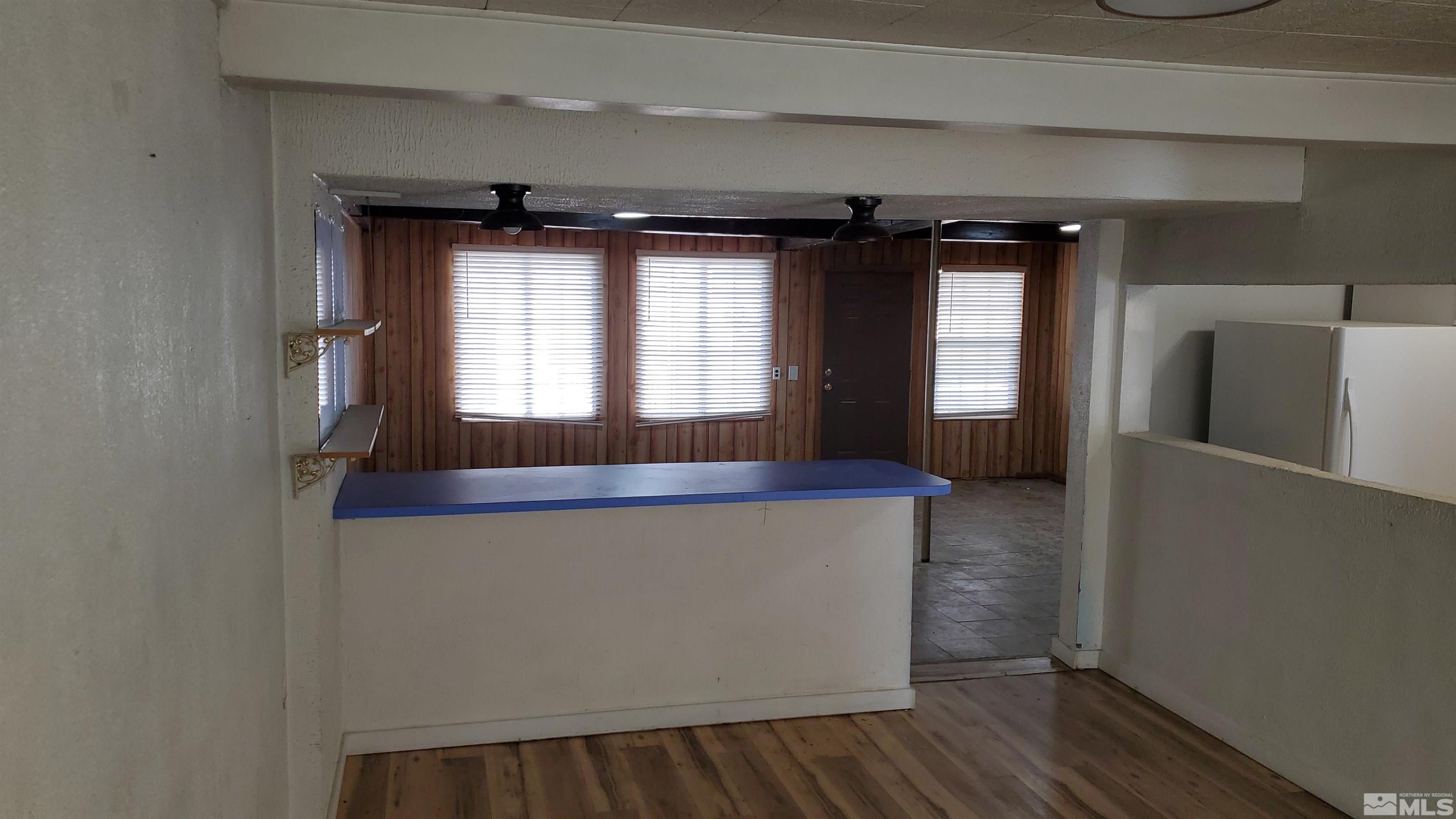 341 Baker Street Property Photo 10