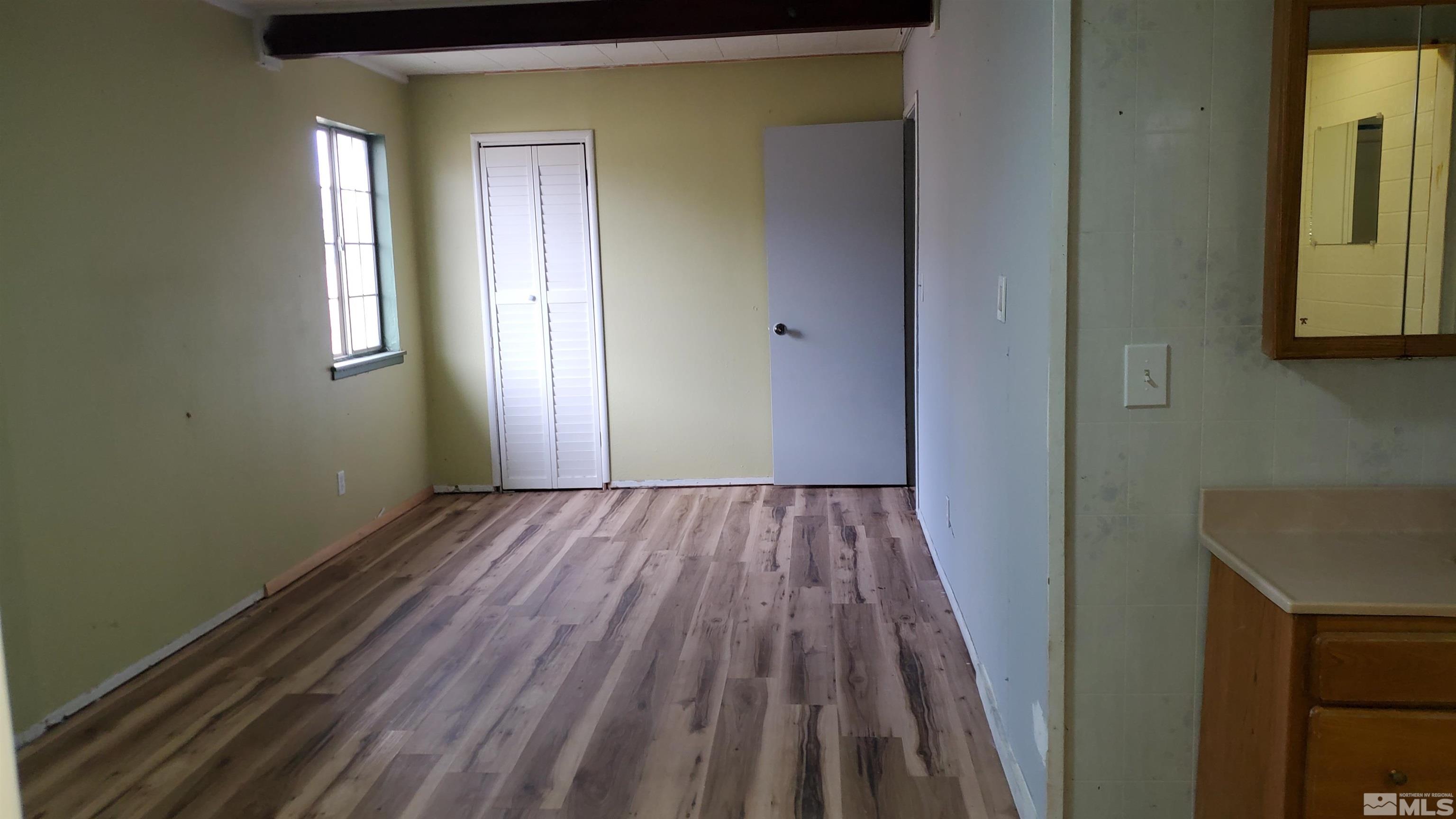 341 Baker Street Property Photo 17