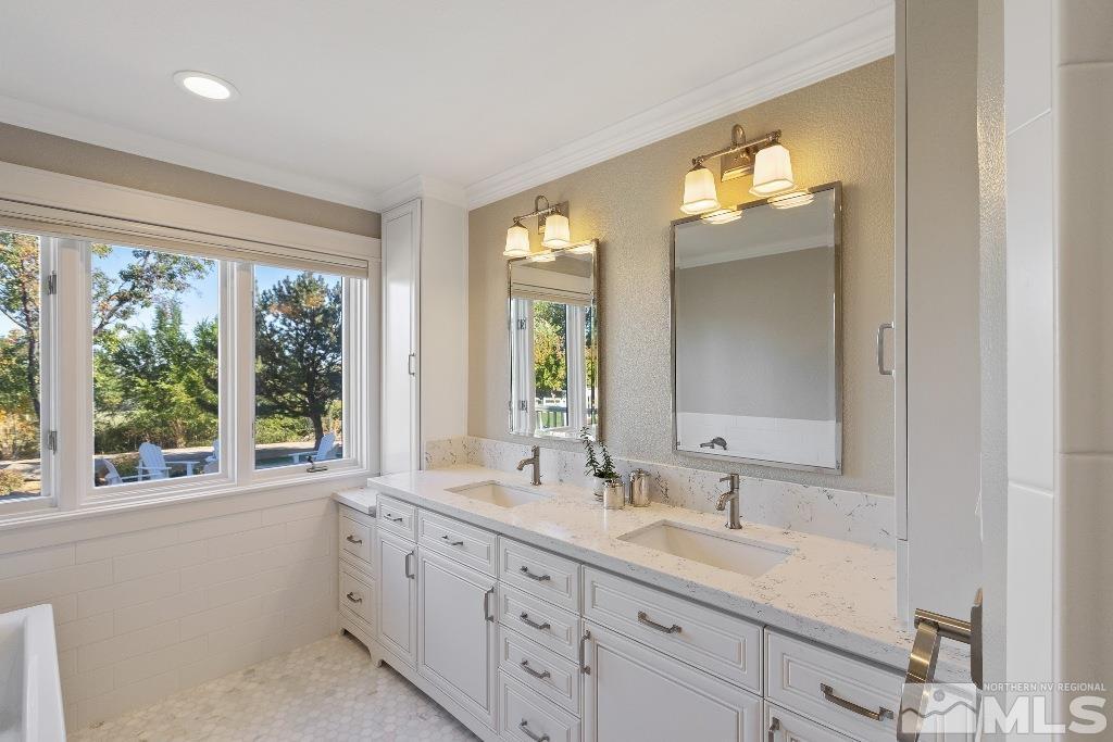 1965 Palmira Drive Property Photo 33