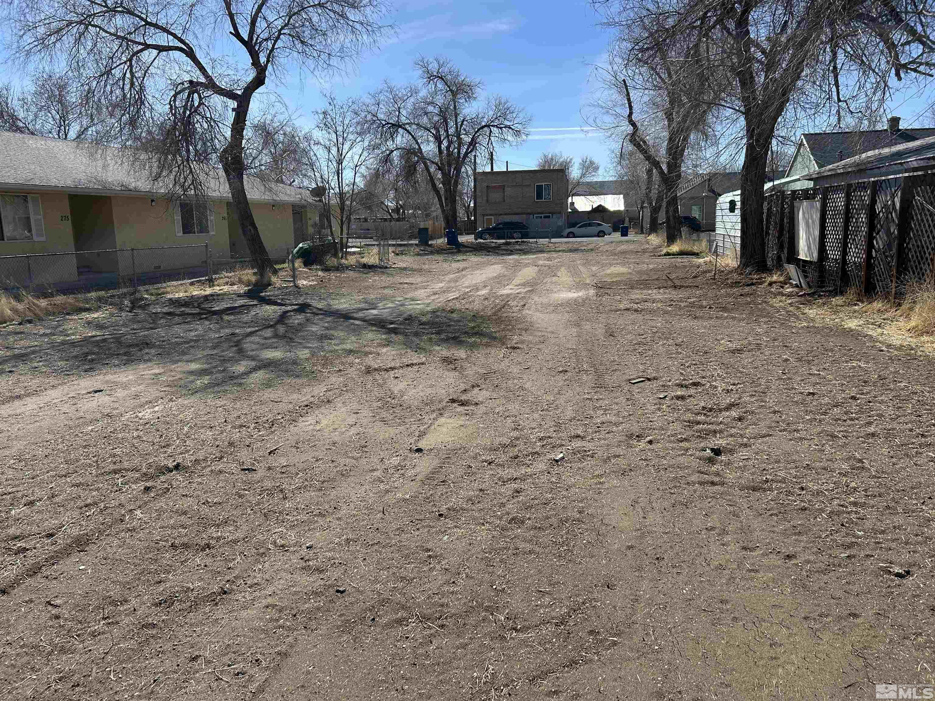 245 E Fairview St Property Photo 6