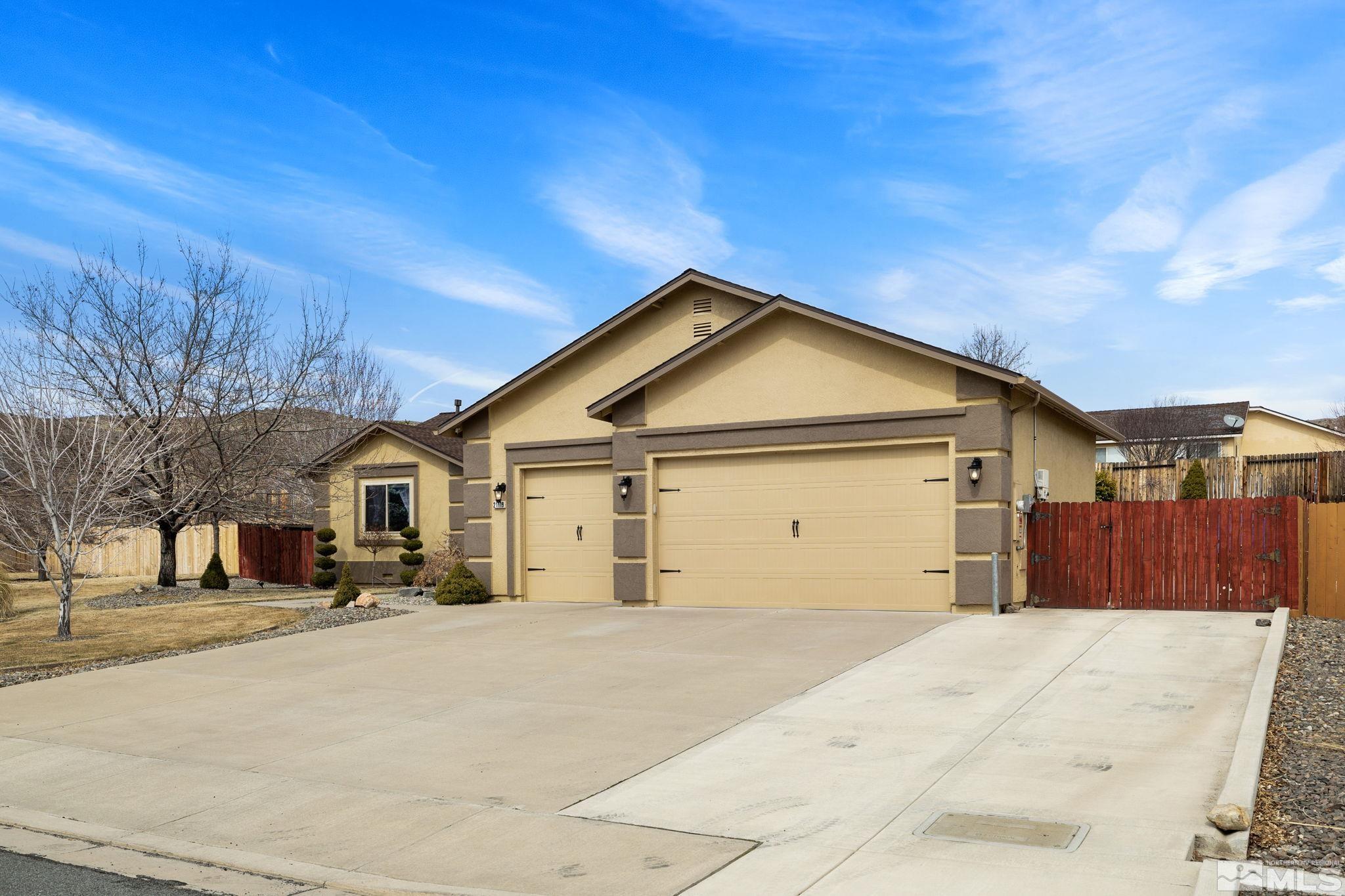 21119 Mt Evans Ct Property Photo 2