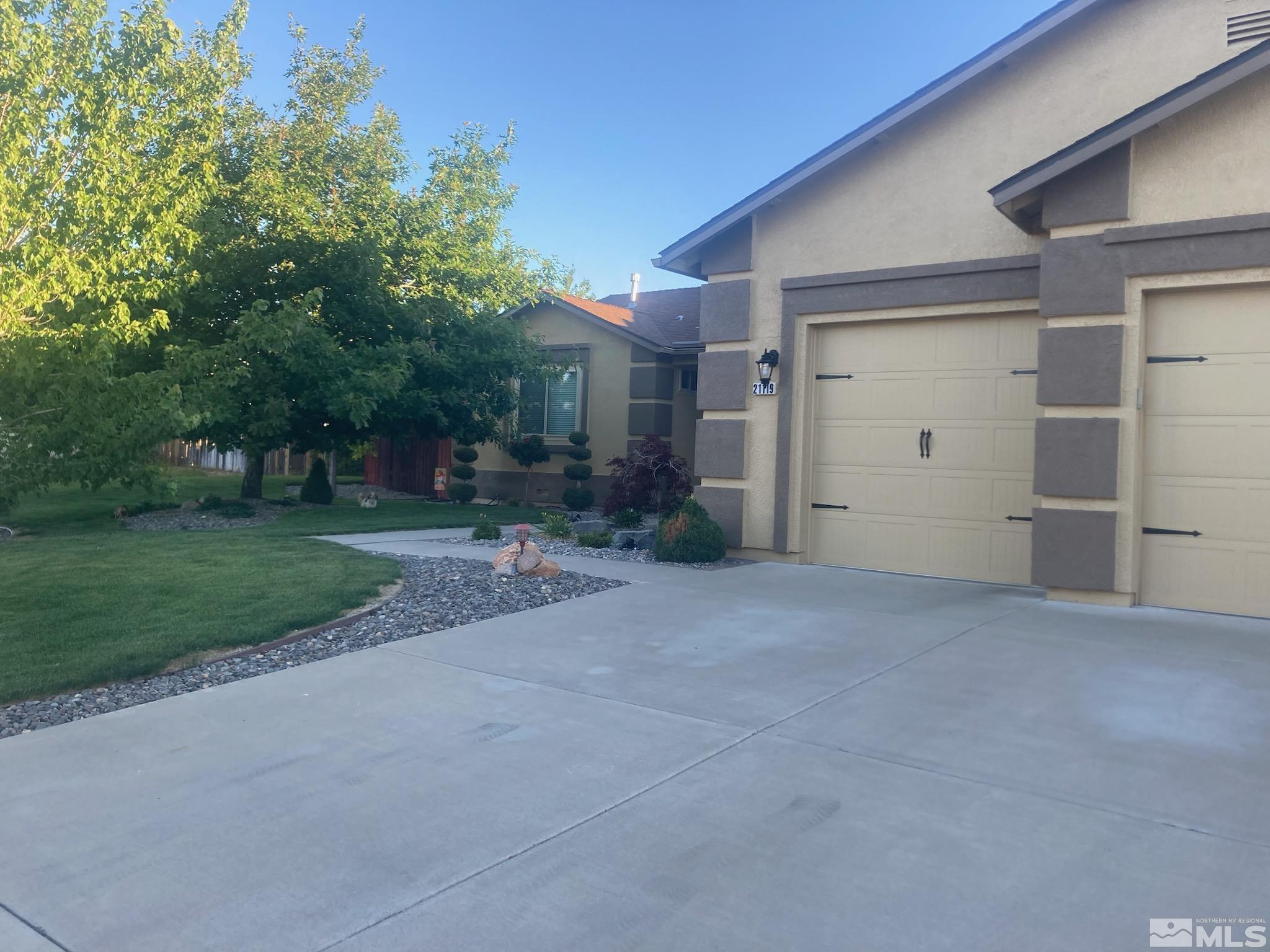 21119 Mt Evans Ct Property Photo 30