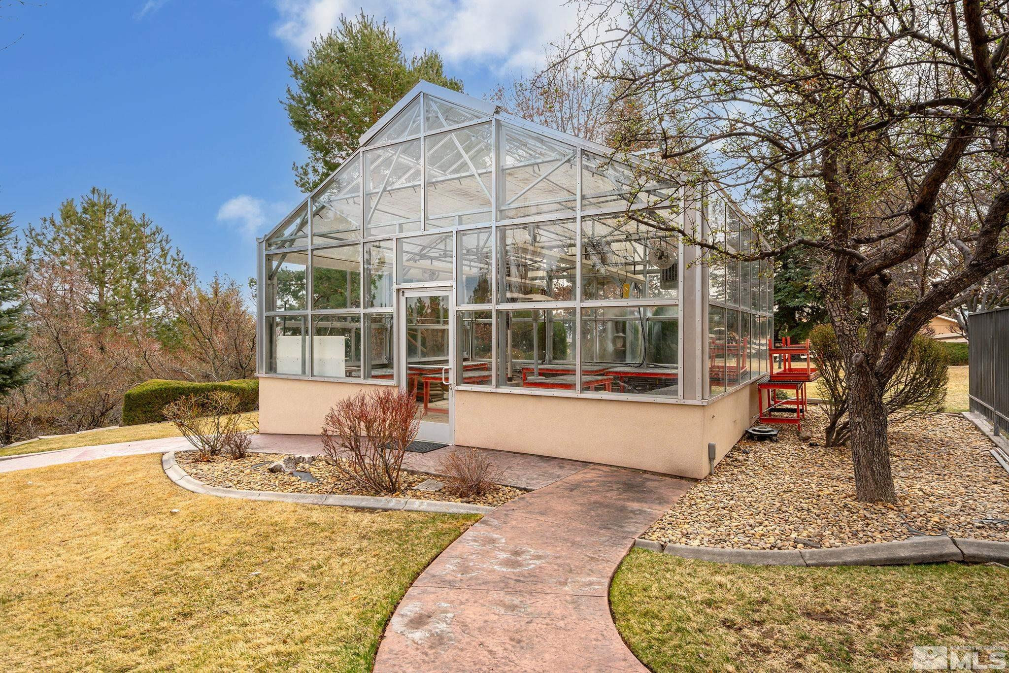 2185 Kinney Lane Property Photo 10