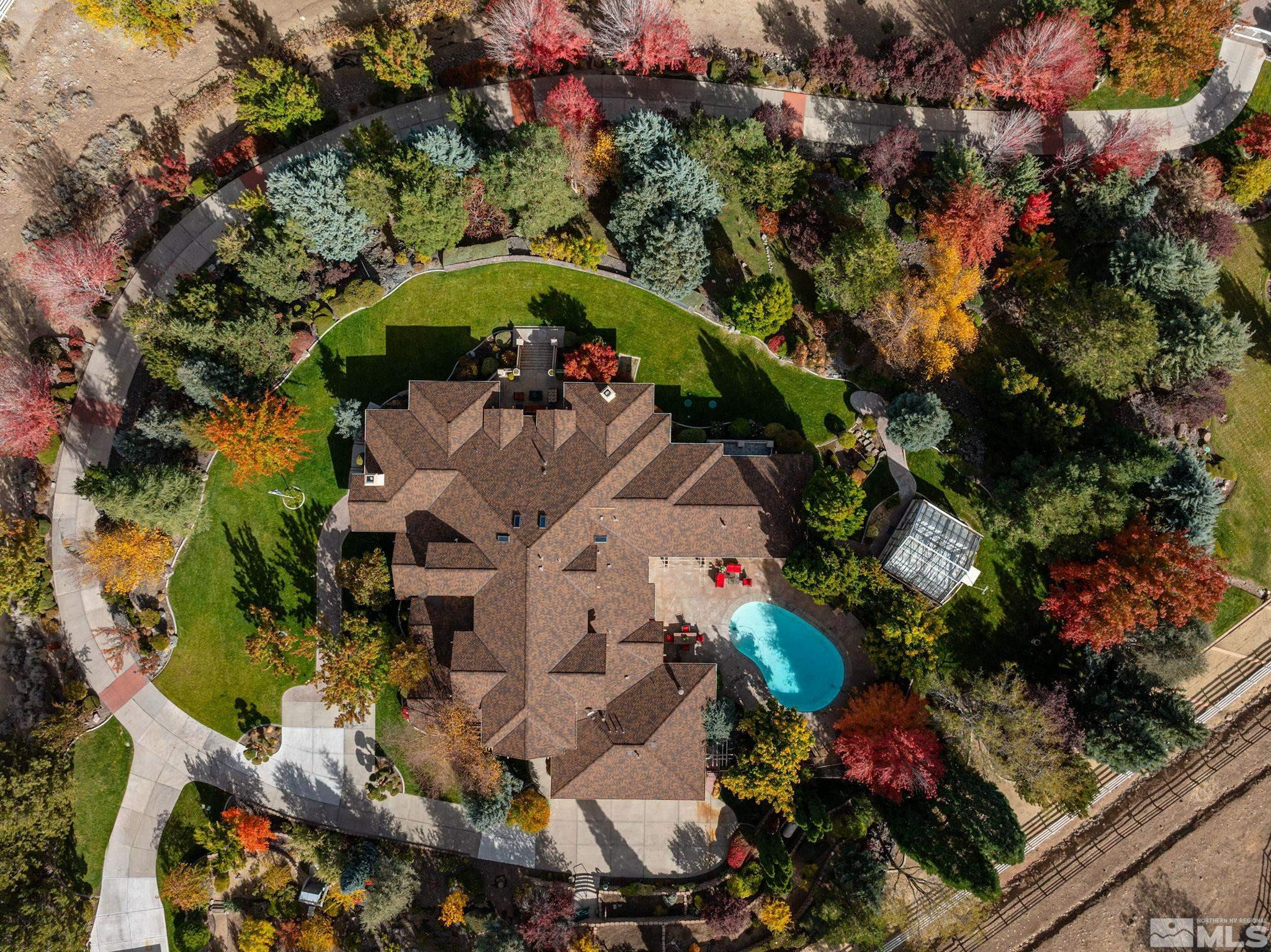 2185 Kinney Lane Property Photo 12