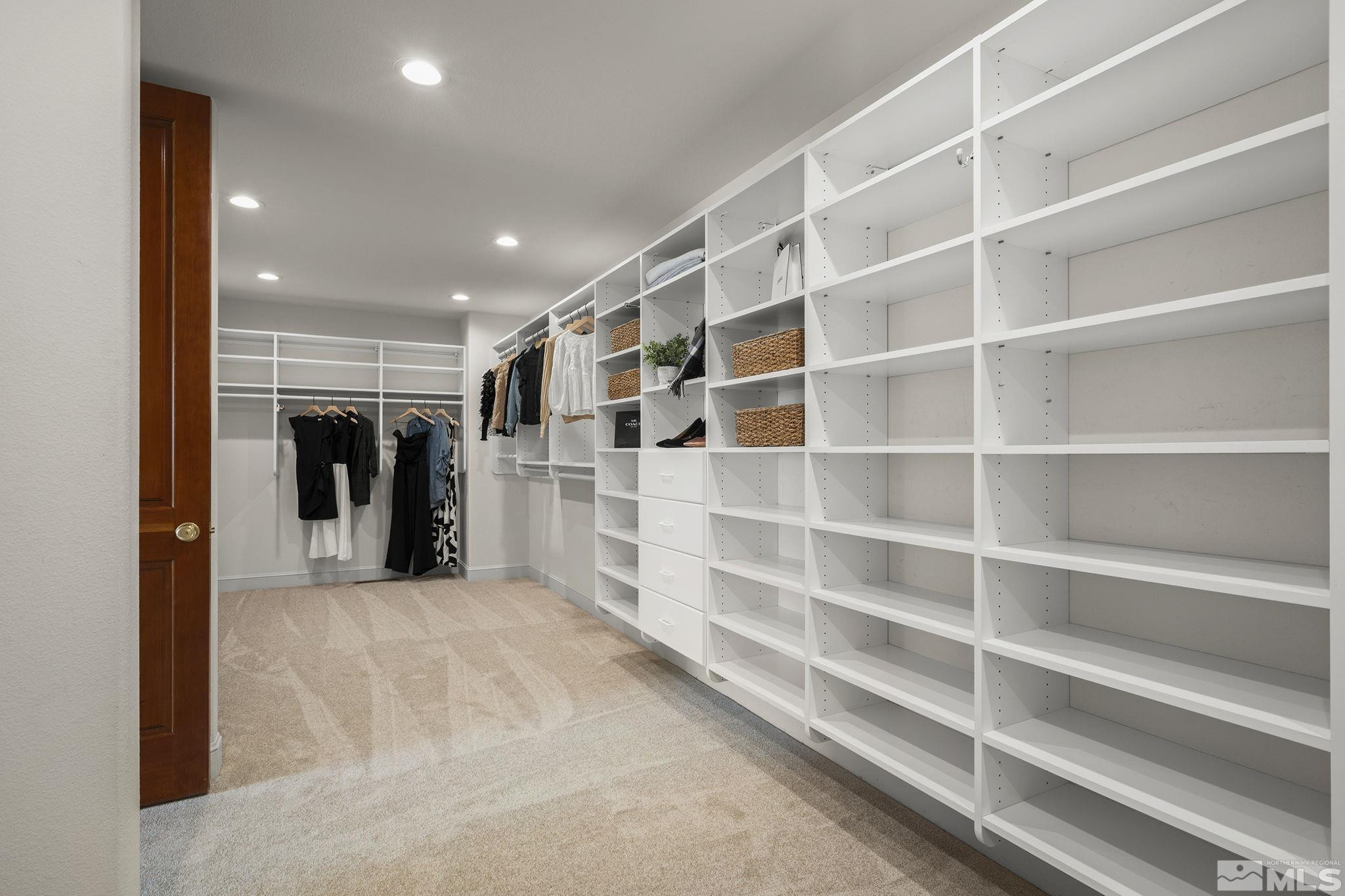 2185 Kinney Lane Property Photo 32