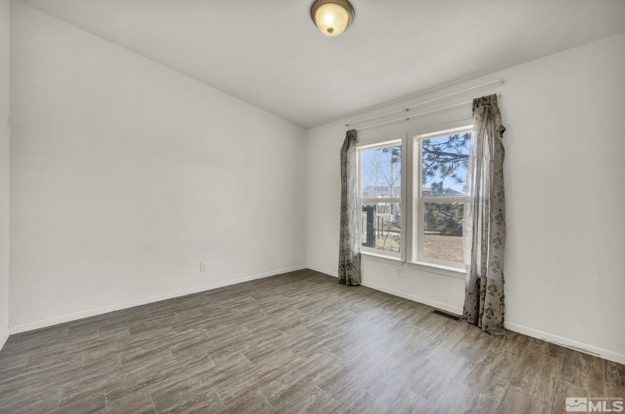 8997 Rising Moon Drive Property Photo 22