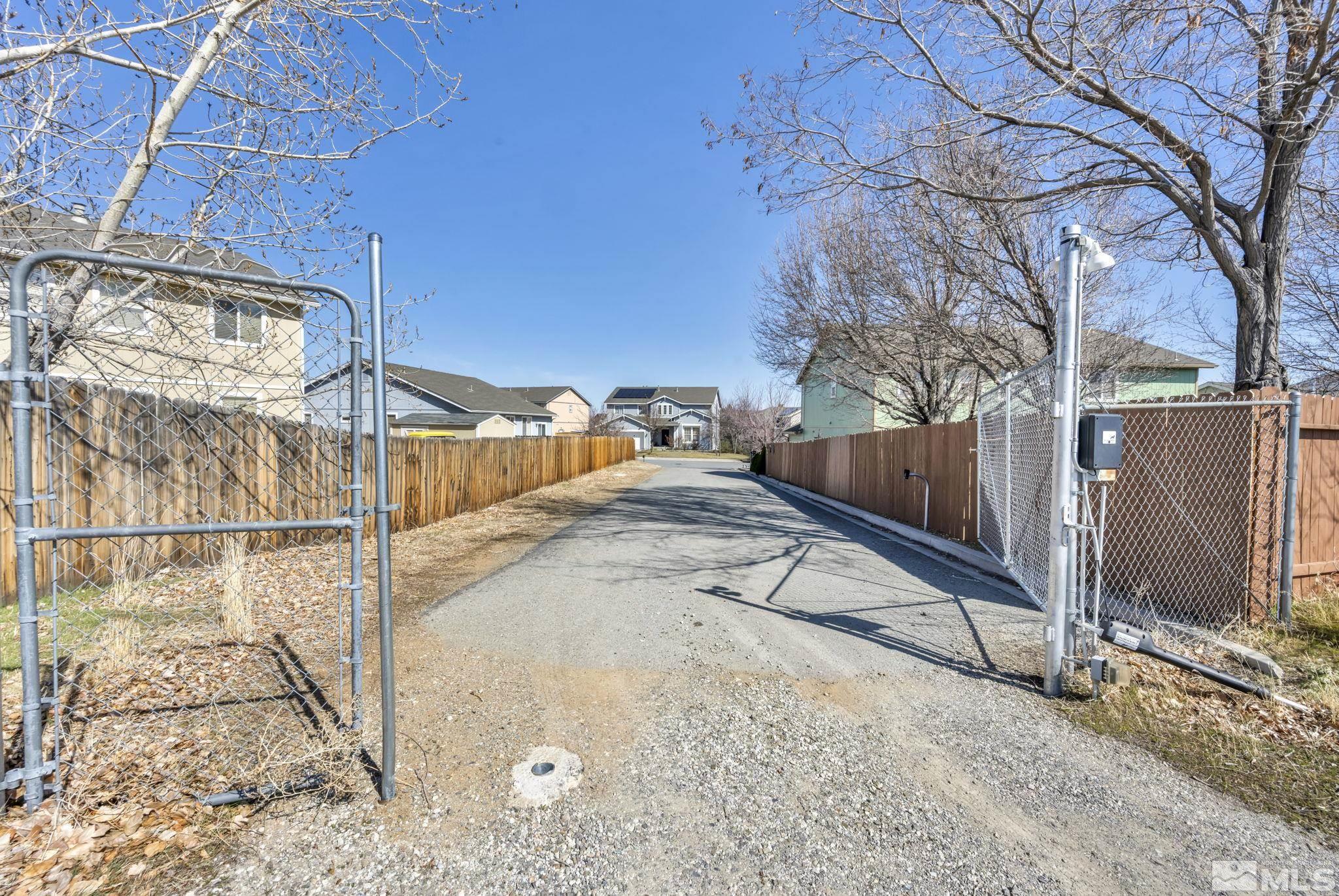 8997 Rising Moon Drive Property Photo 30