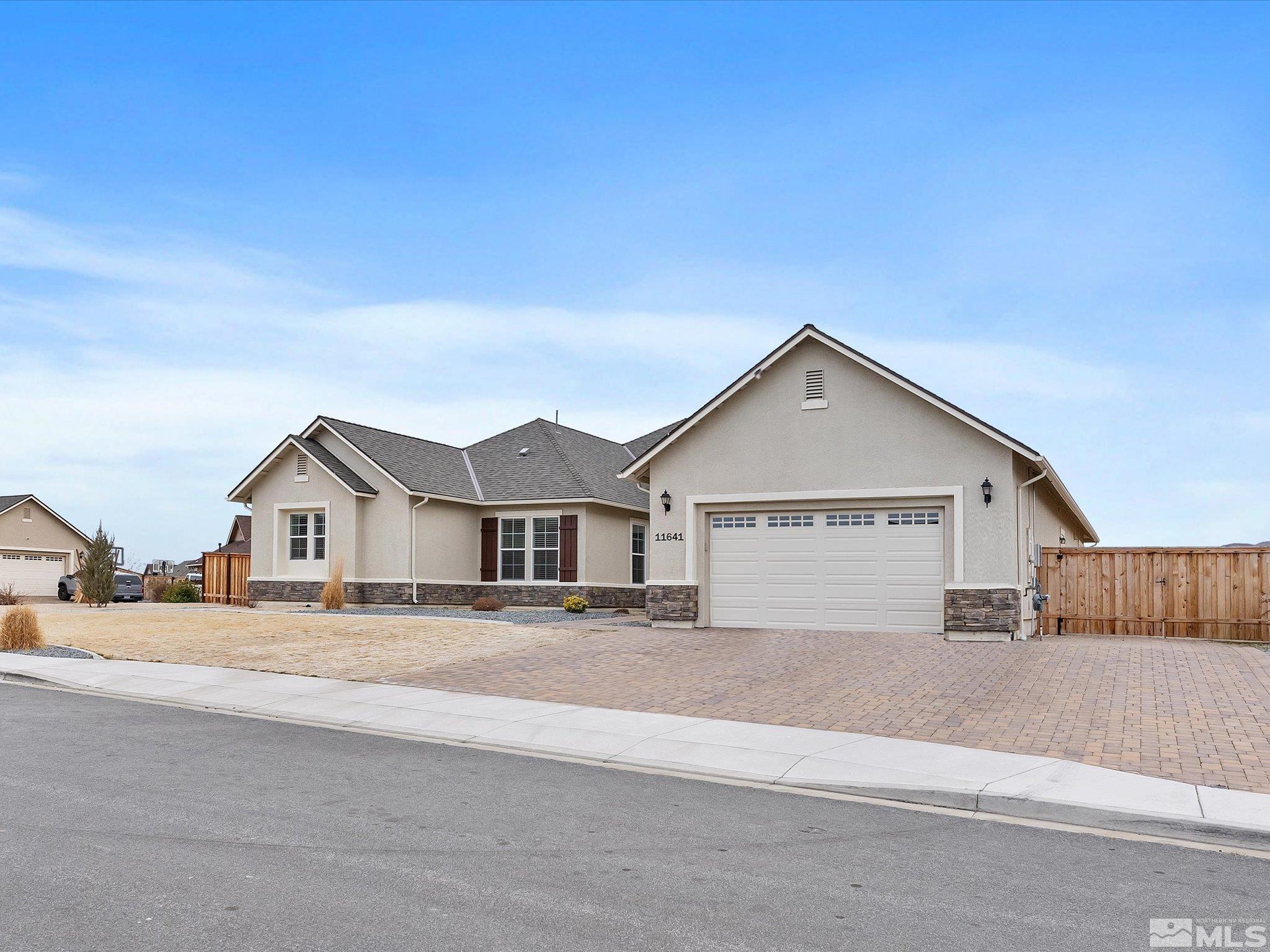 11641 Vista Park Drive Property Photo 2
