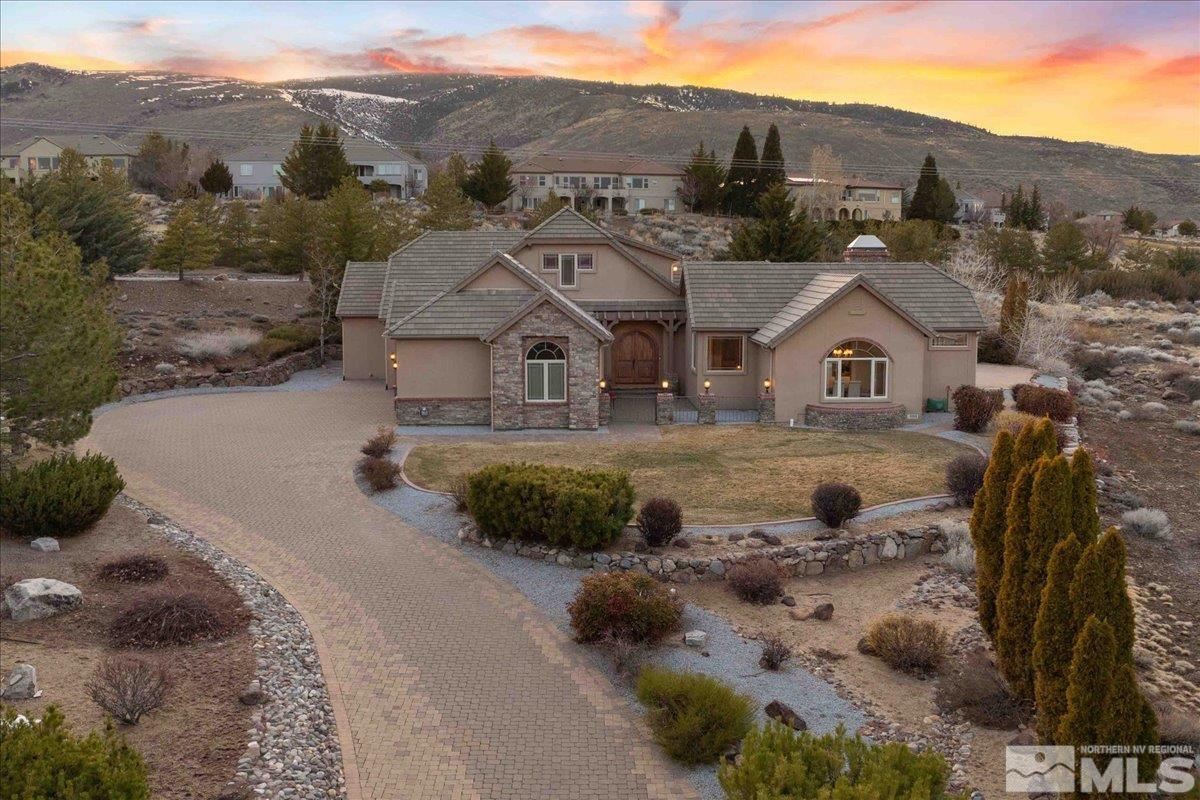 1005 Desert Jewel Court Property Photo 1