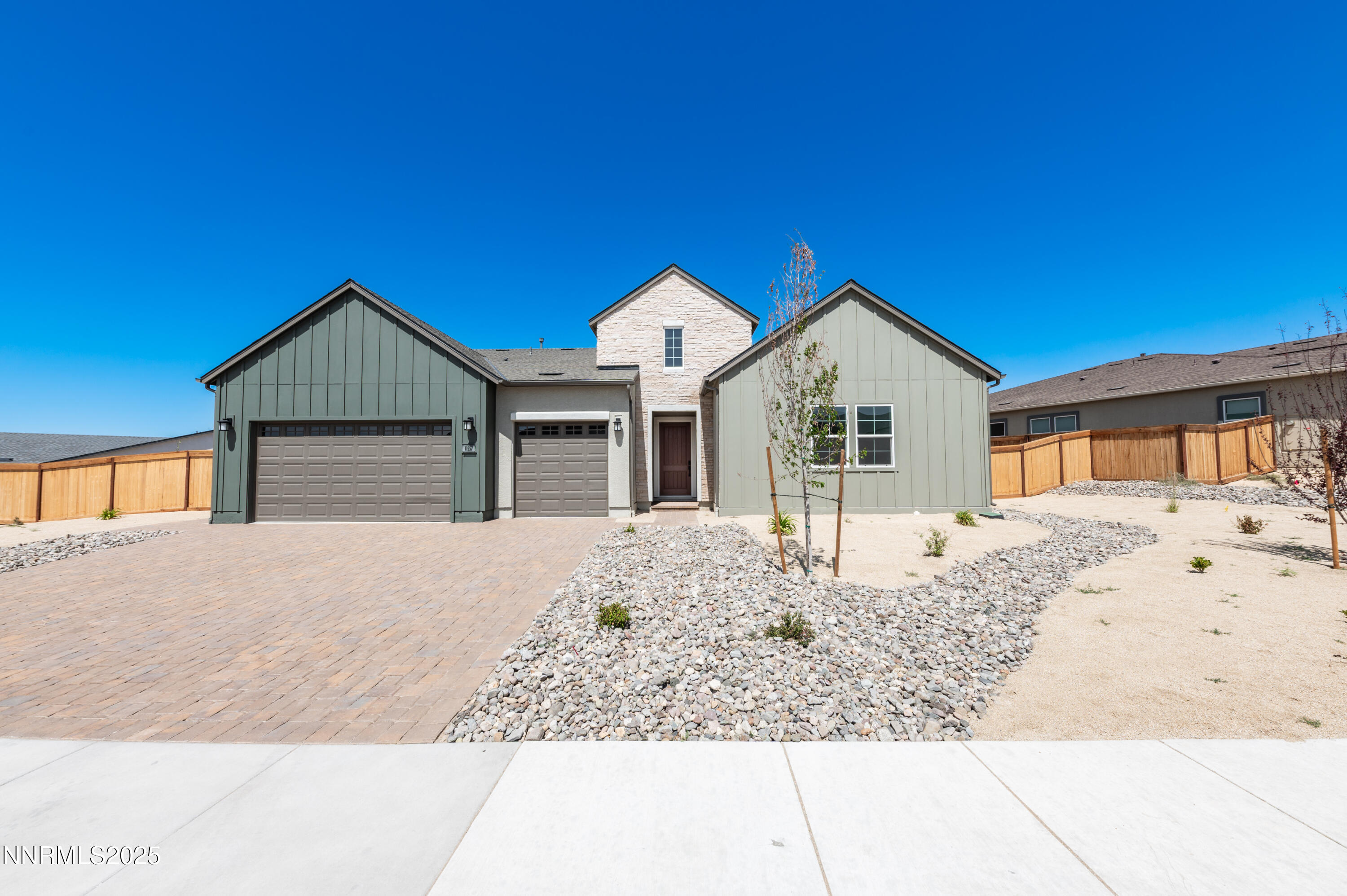11557 Vinegar Peak Drive Property Photo 1