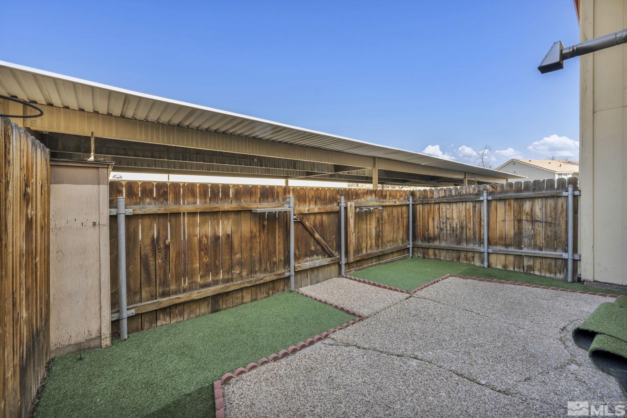 435 Pine Meadows Dr #33 Property Photo 15