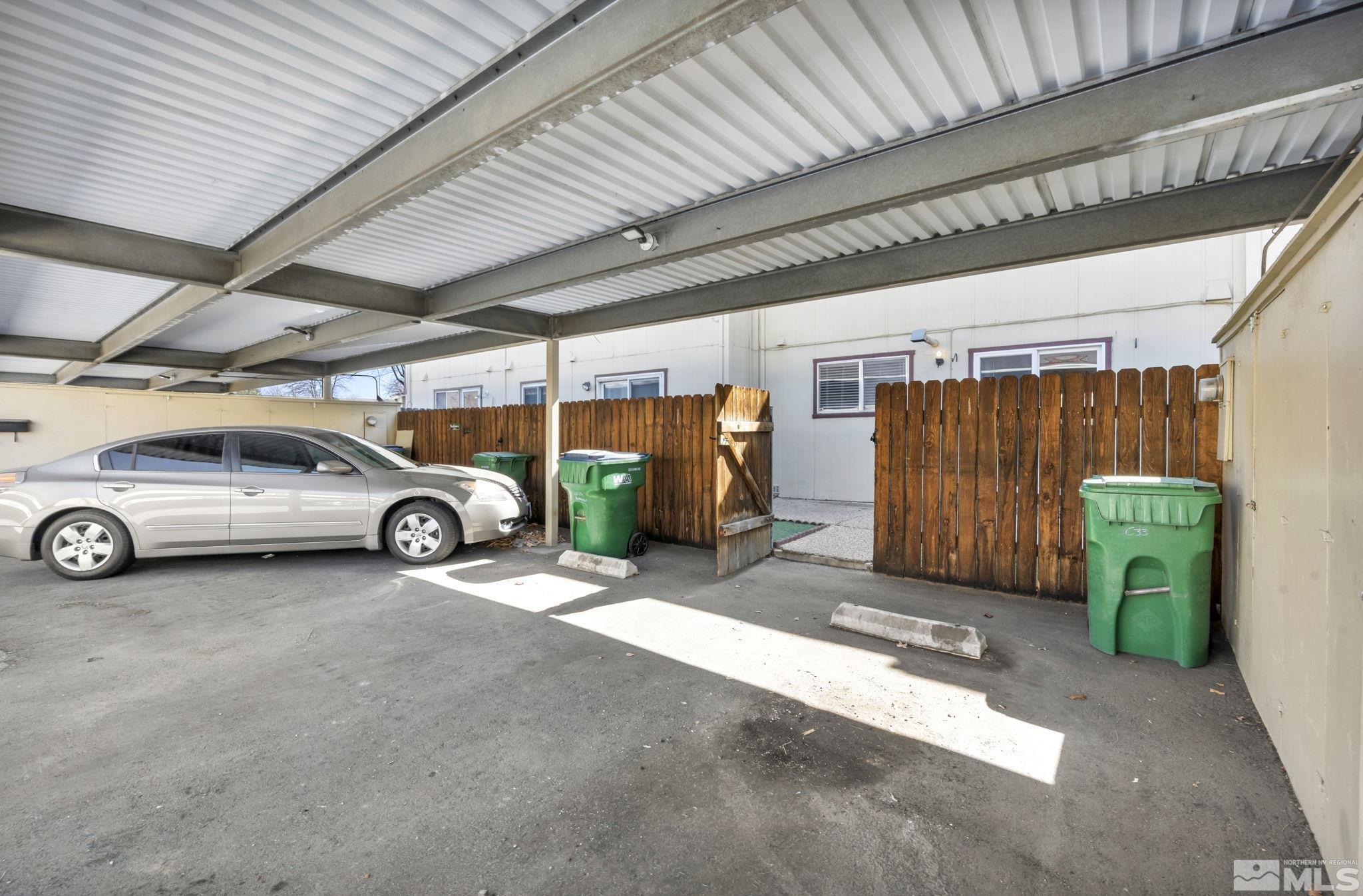 435 Pine Meadows Dr #33 Property Photo 16