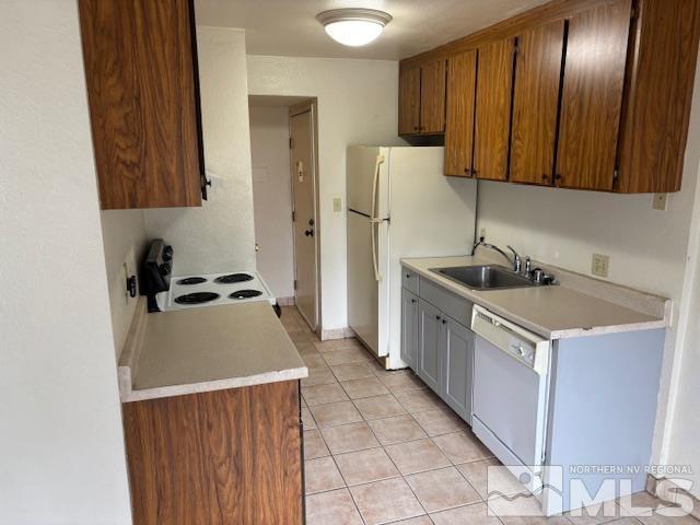 1541 Delucchi Lane G Property Photo 5