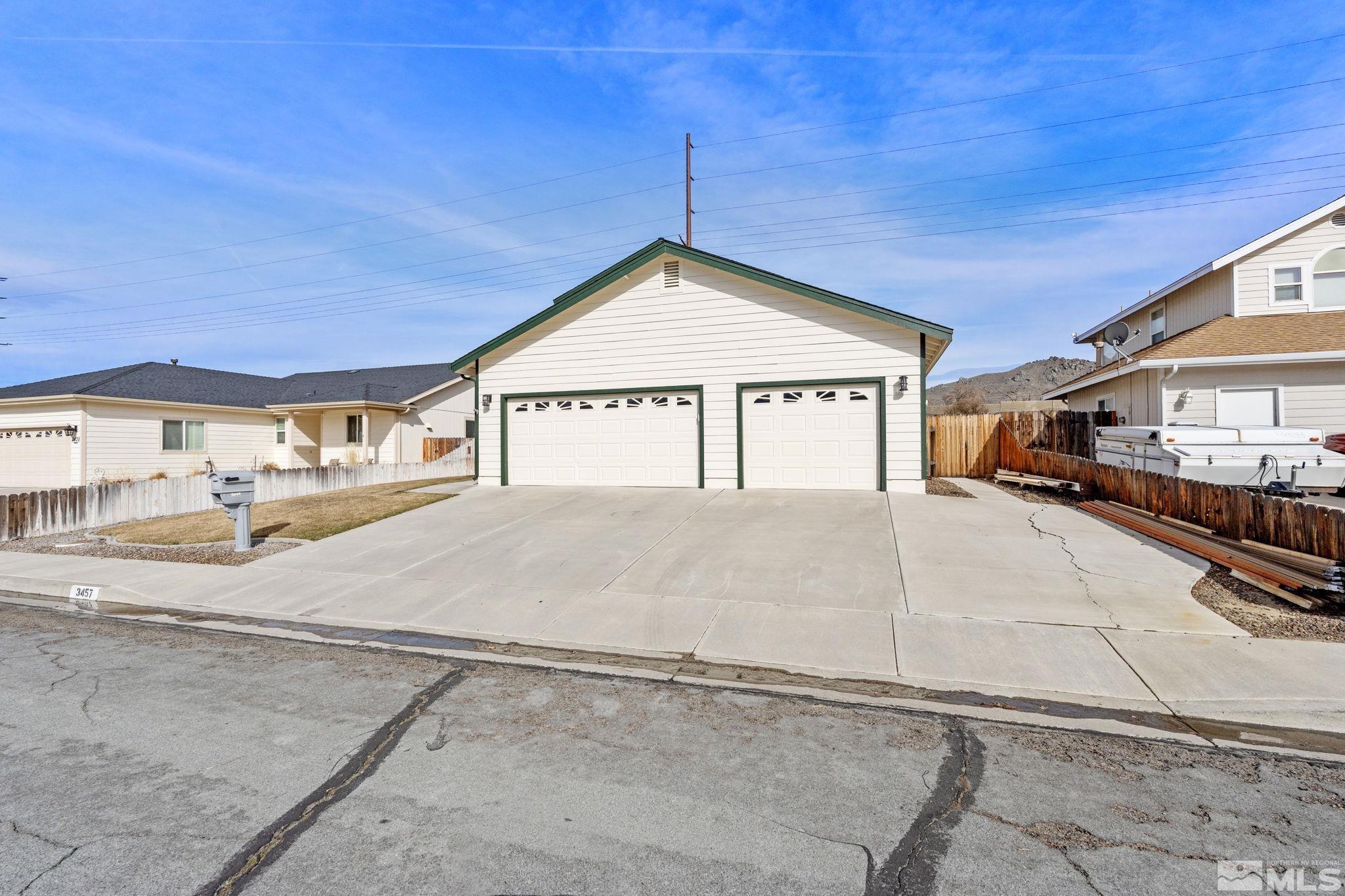 3457 Orovada Drive Property Photo 3