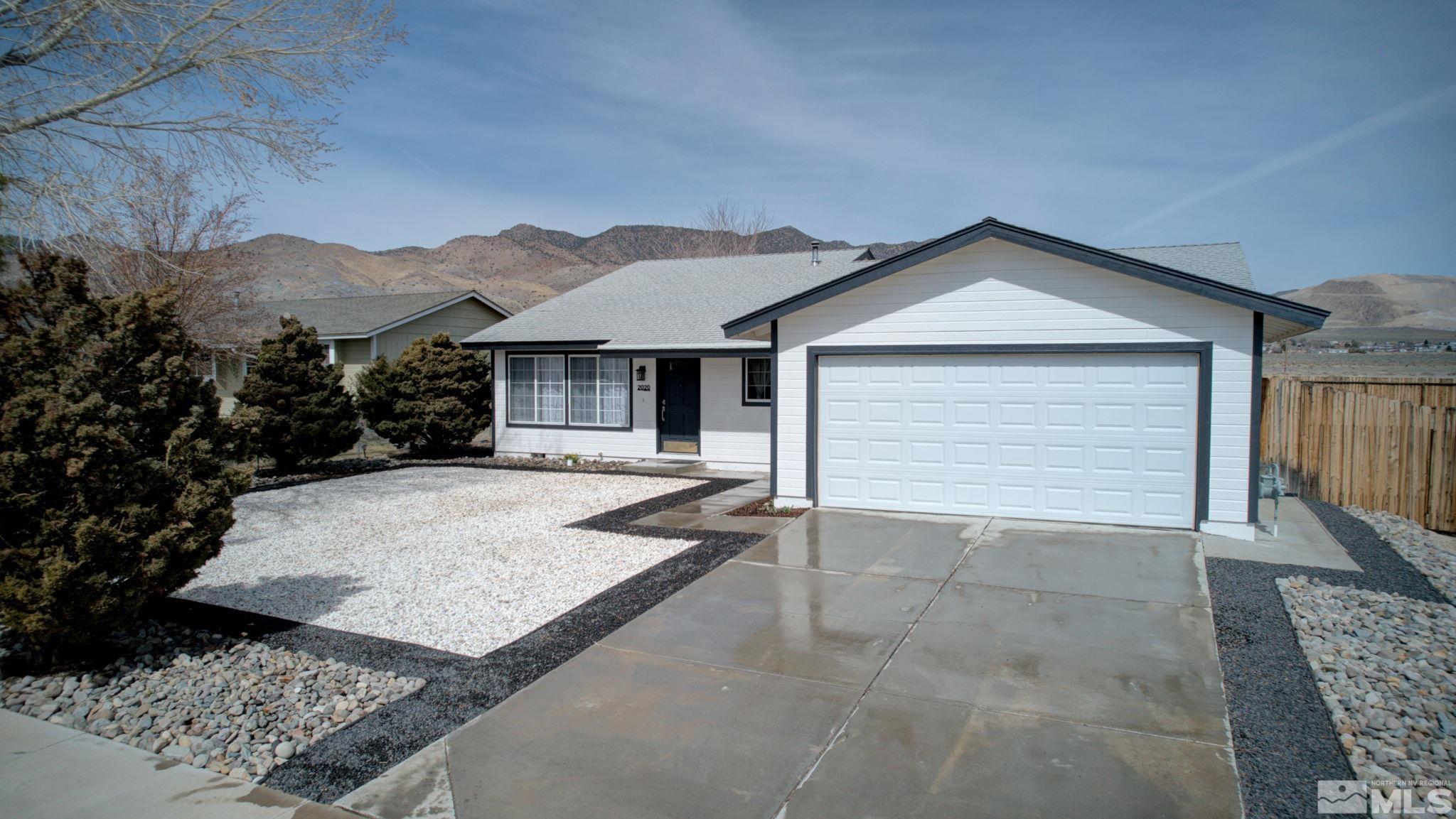 2020 Lonnie Ln Property Photo 1