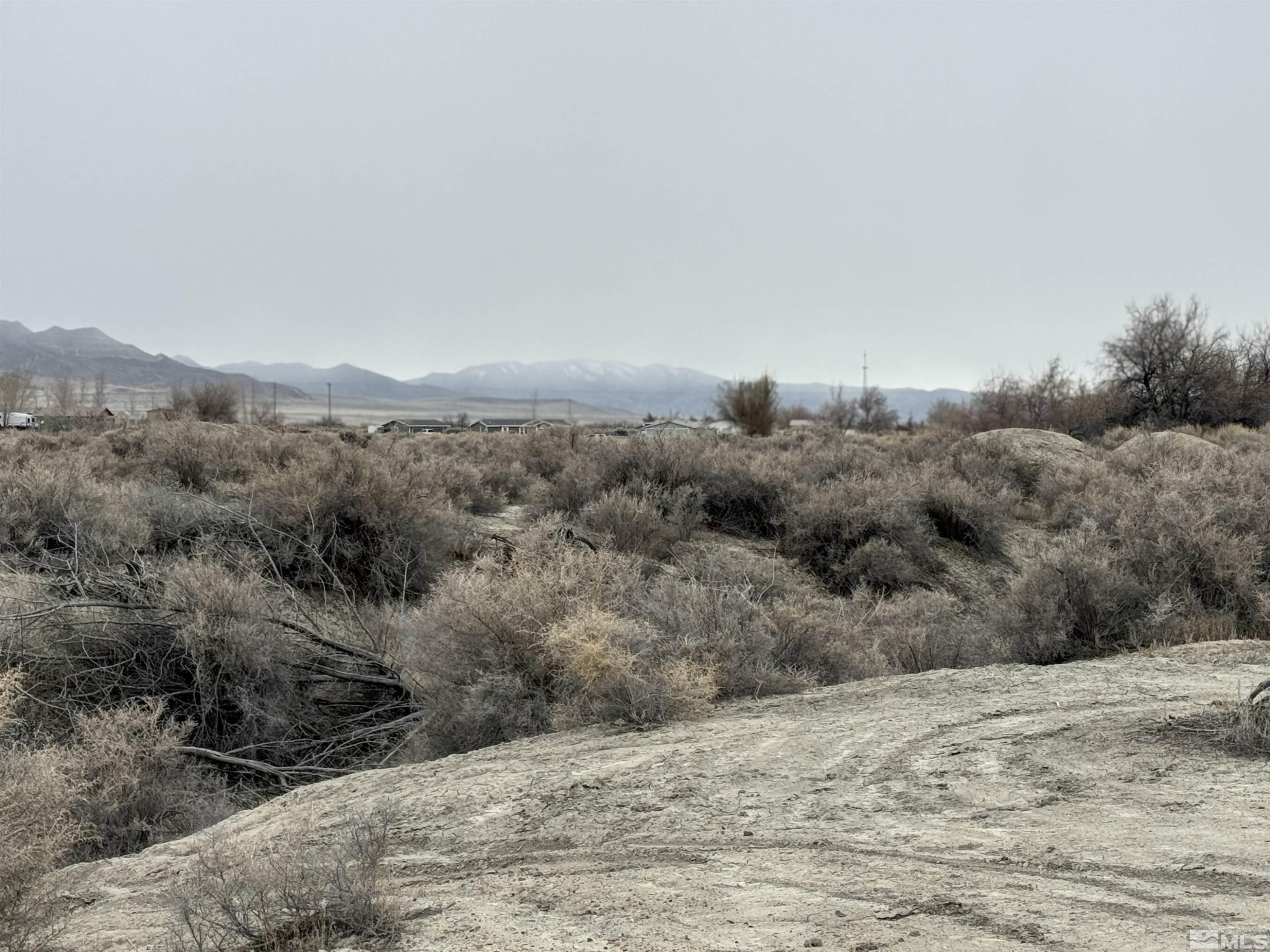 2500 Old Emigrant Road Property Photo 6