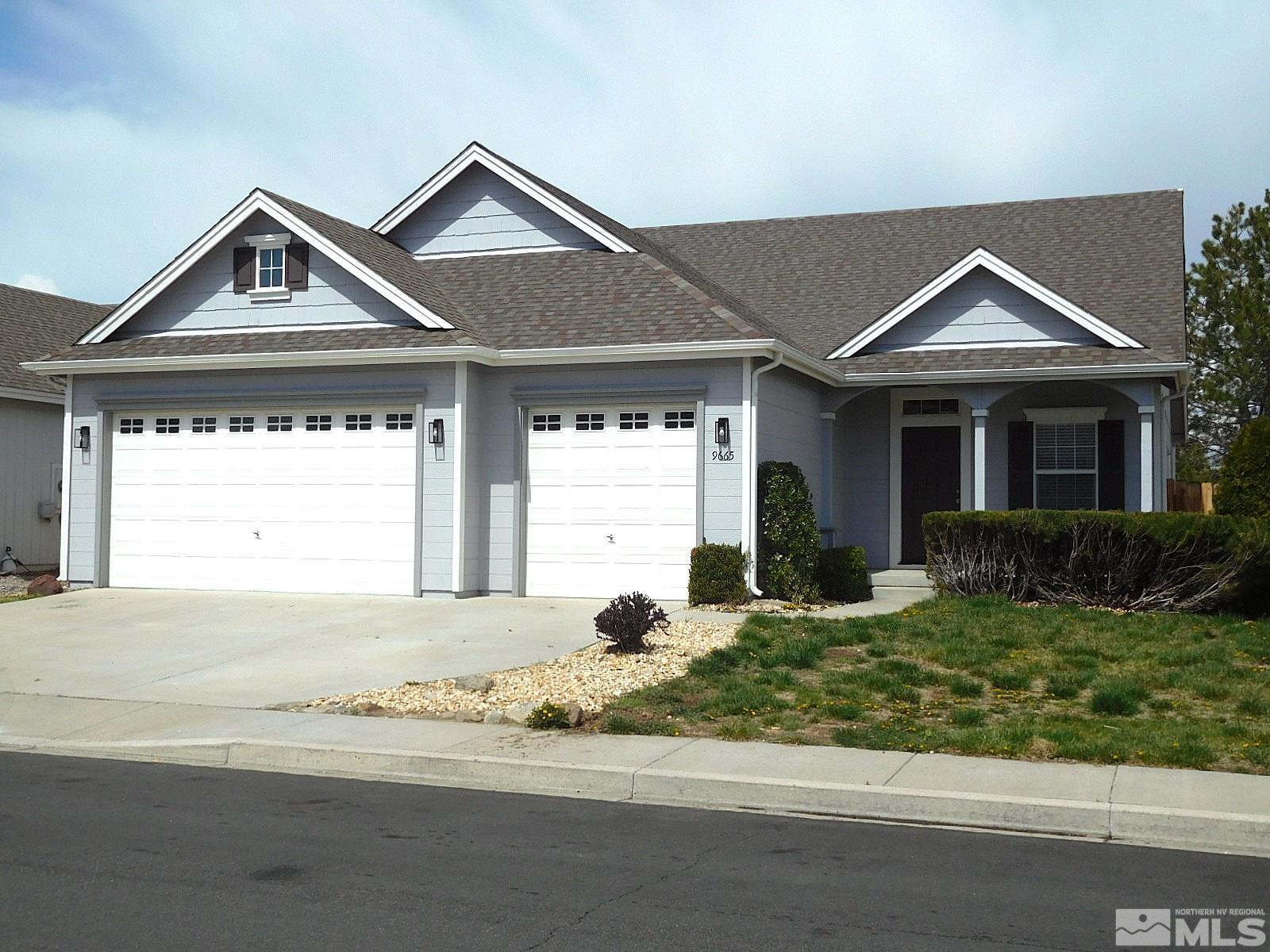 9665 Silver Desert Way Property Photo