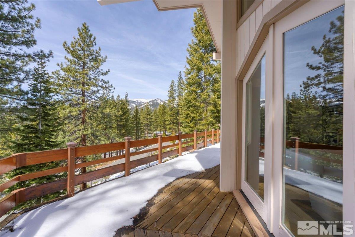 449 Fairview Boulevard Property Photo 15