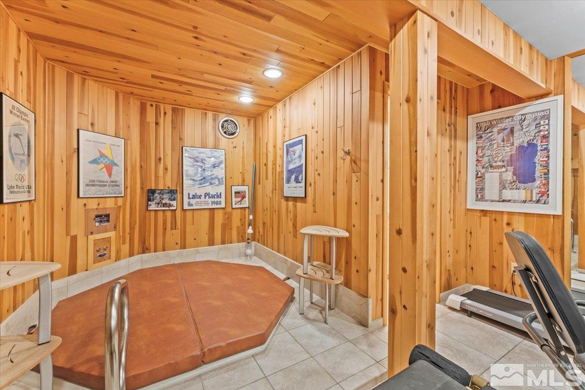 449 Fairview Boulevard Property Photo 21