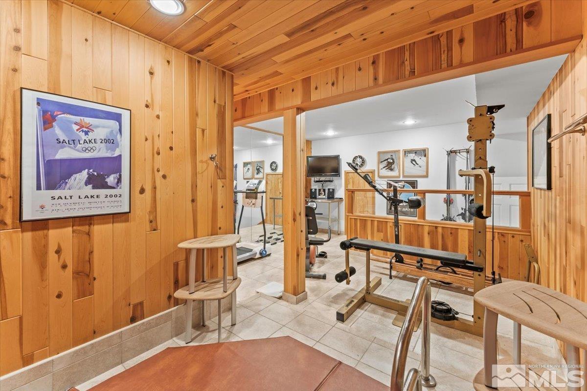 449 Fairview Boulevard Property Photo 26