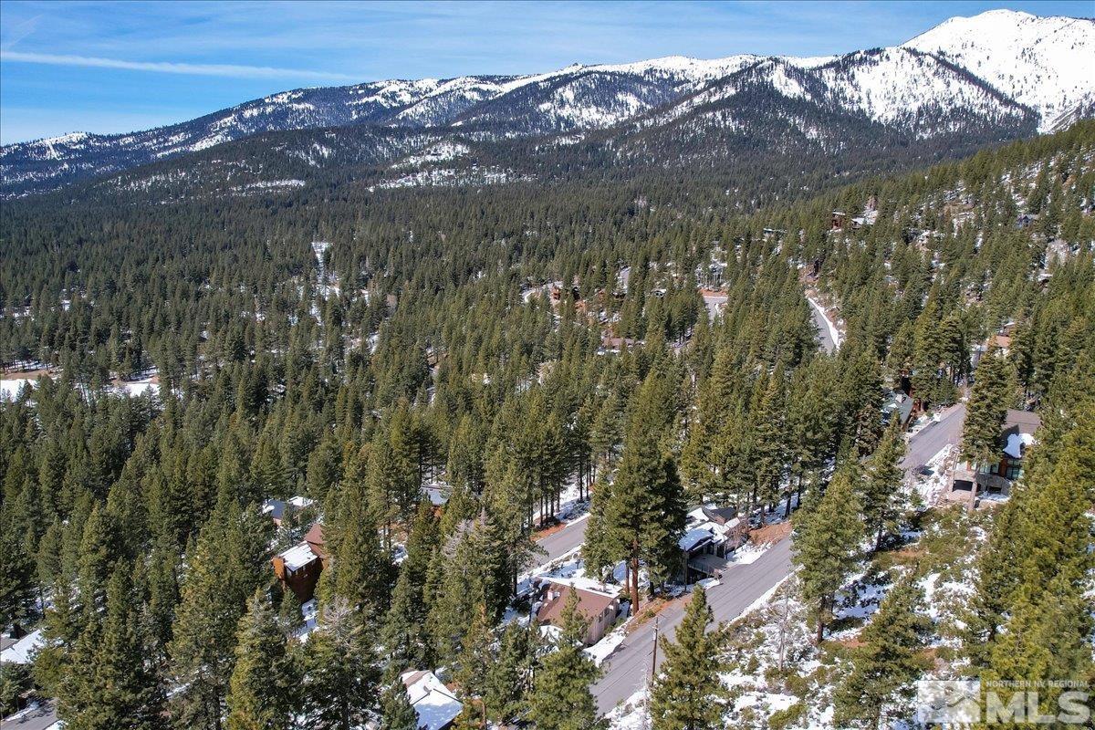 449 Fairview Boulevard Property Photo 40