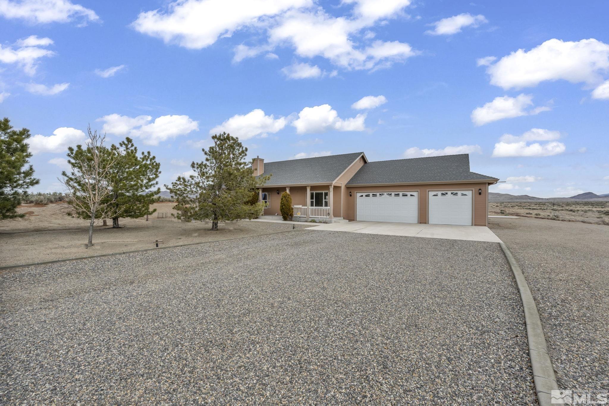 67 Desert View Drive Property Photo