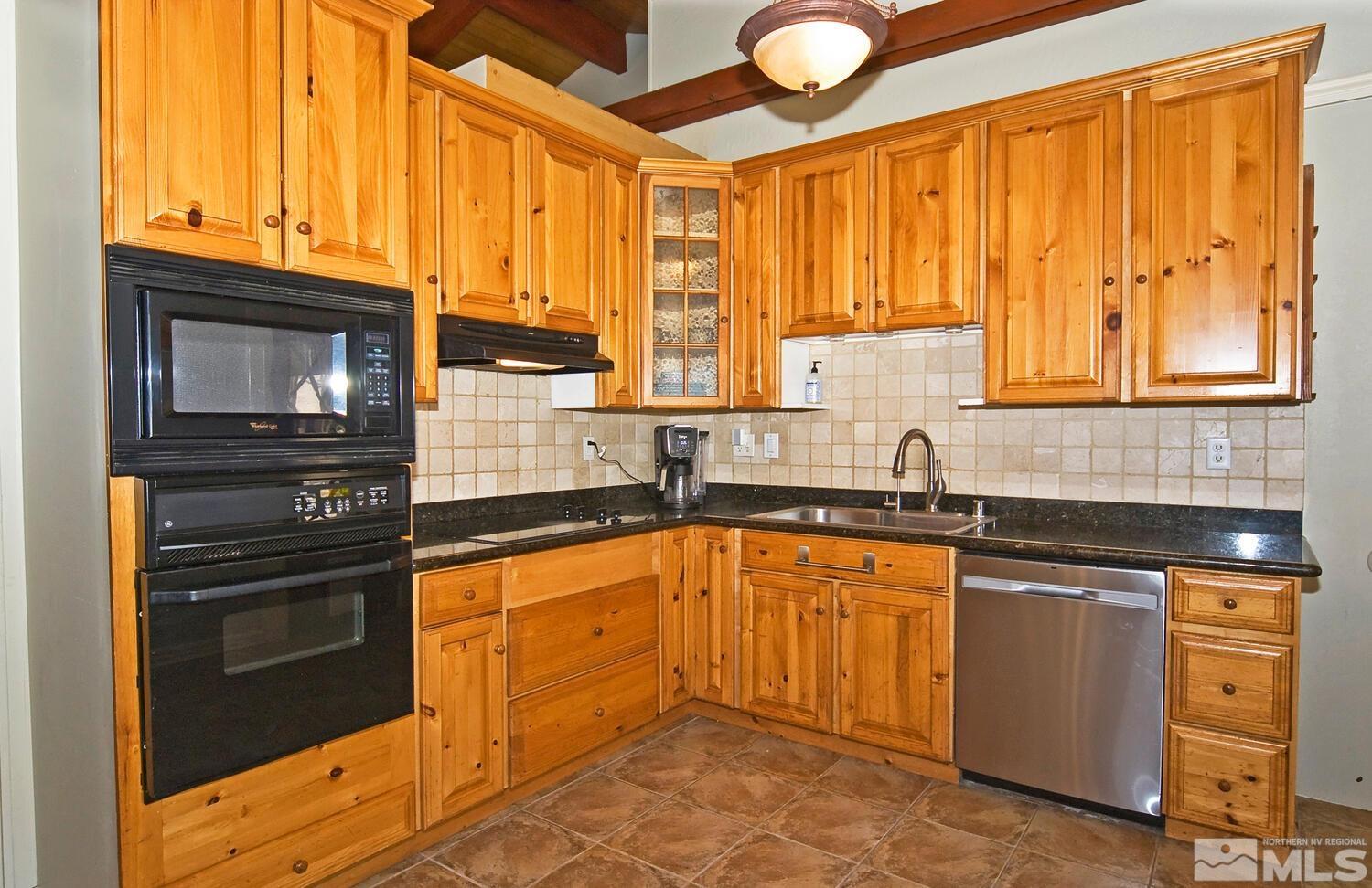 345 Upper Colony Road Property Photo 12
