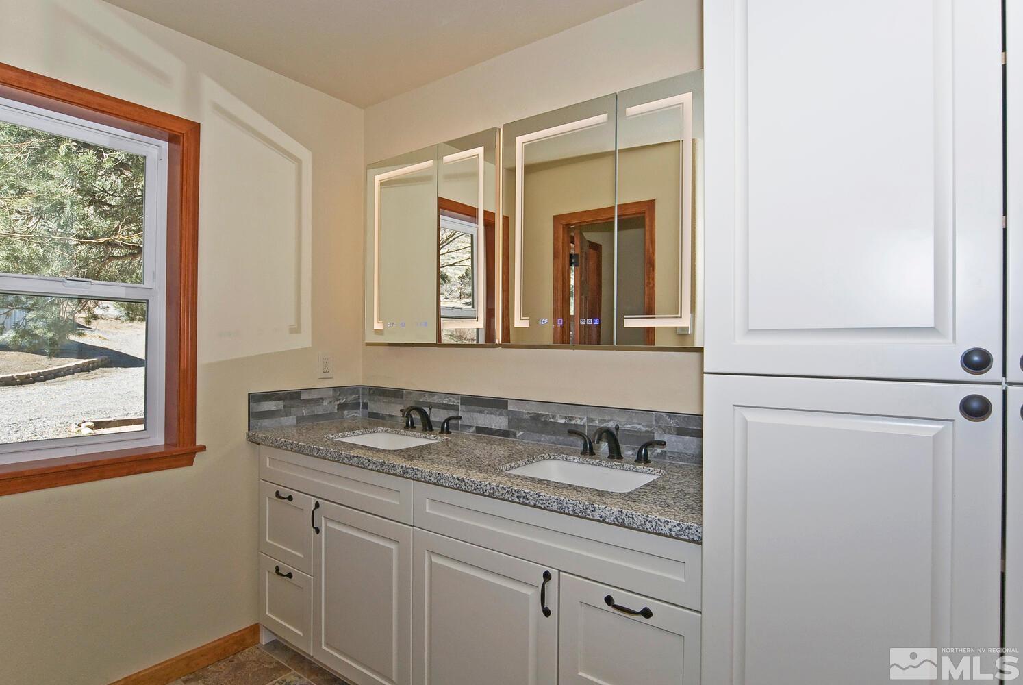 345 Upper Colony Road Property Photo 21
