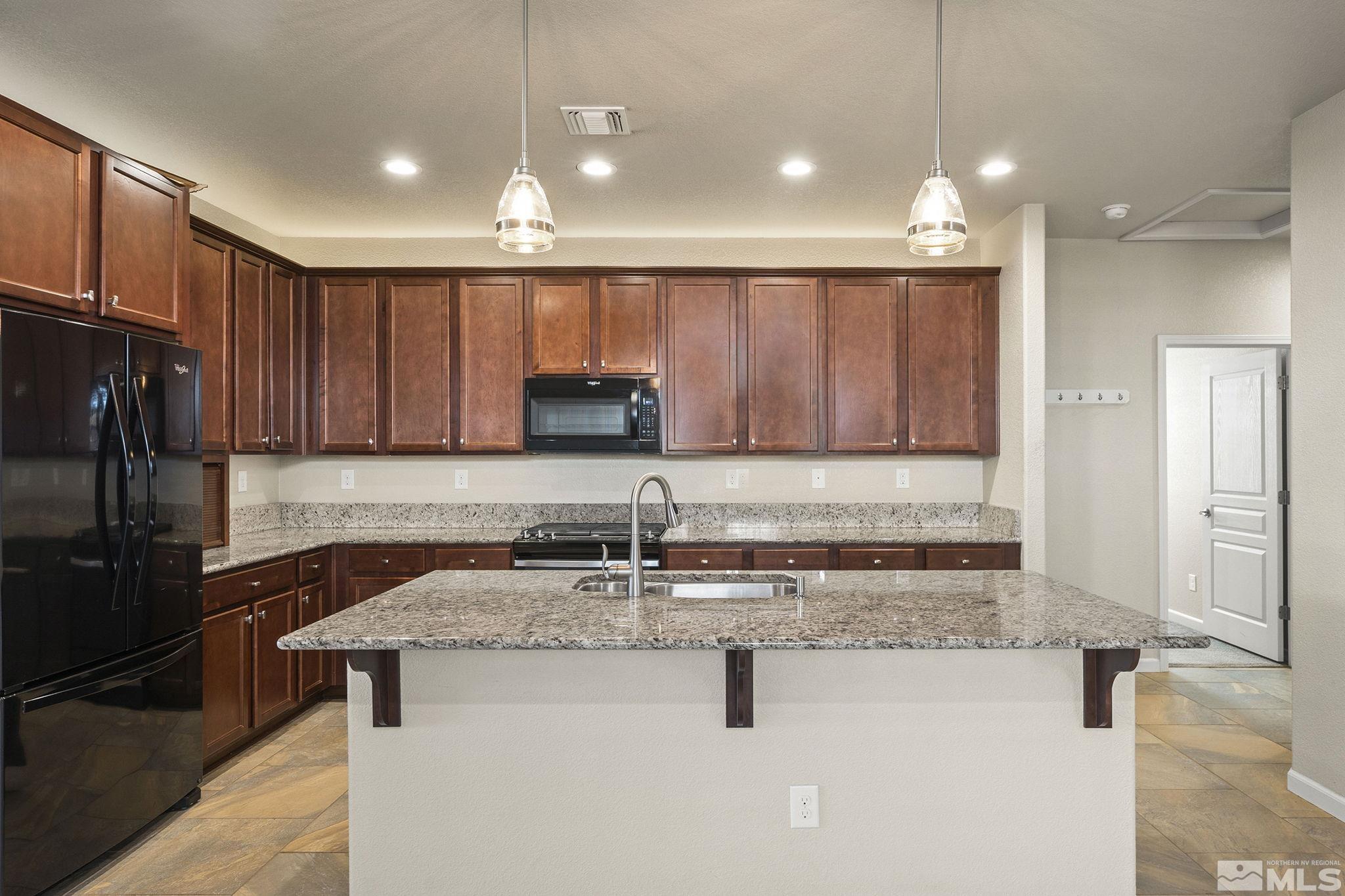 966 Callaway Trl Property Photo 7