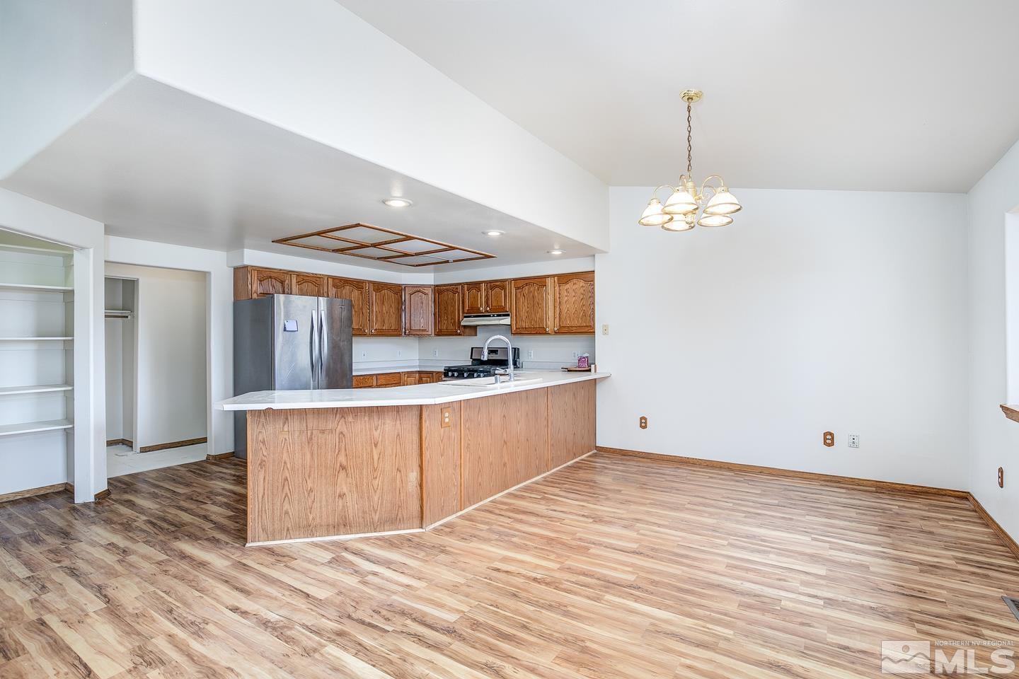200 Lewis Lane Property Photo 4