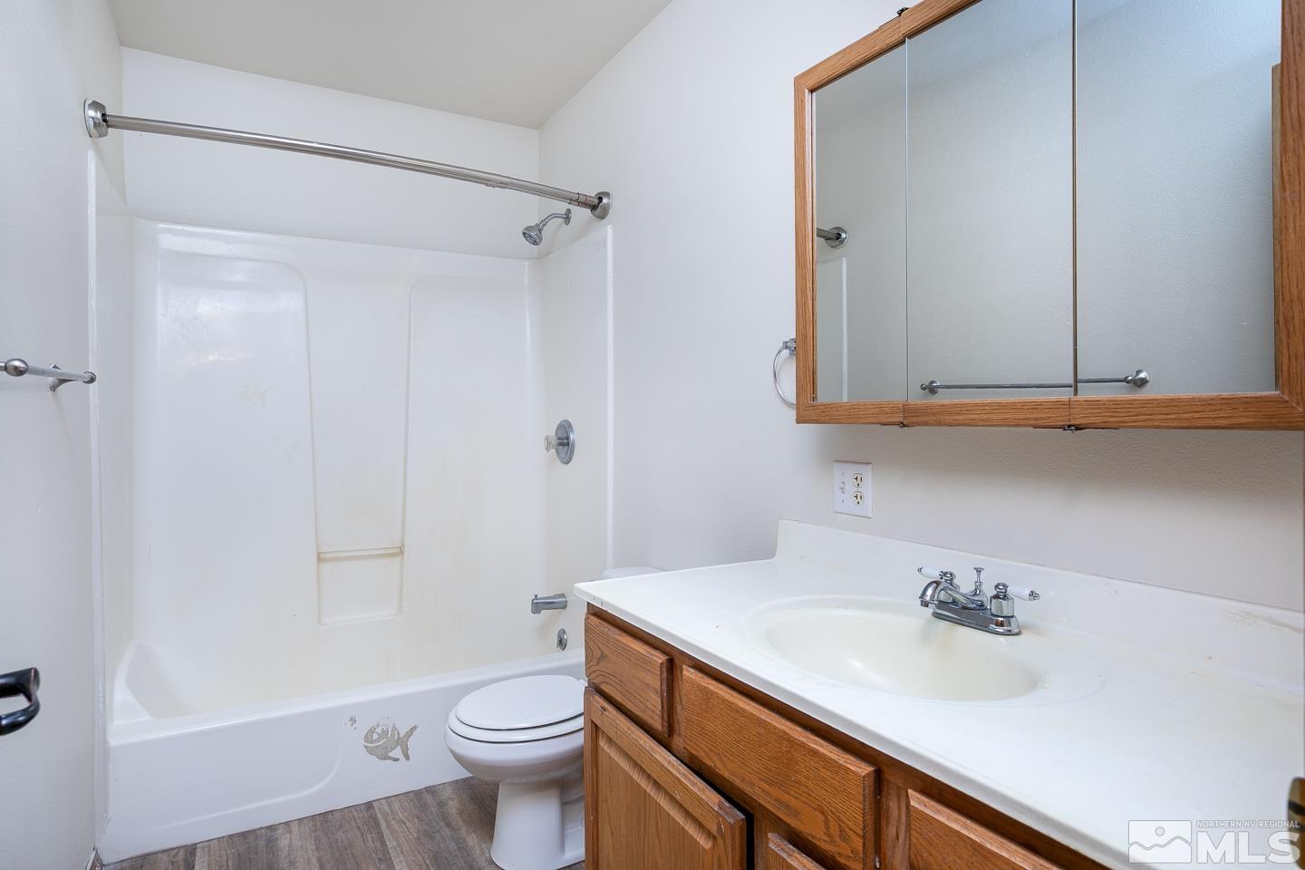200 Lewis Lane Property Photo 9