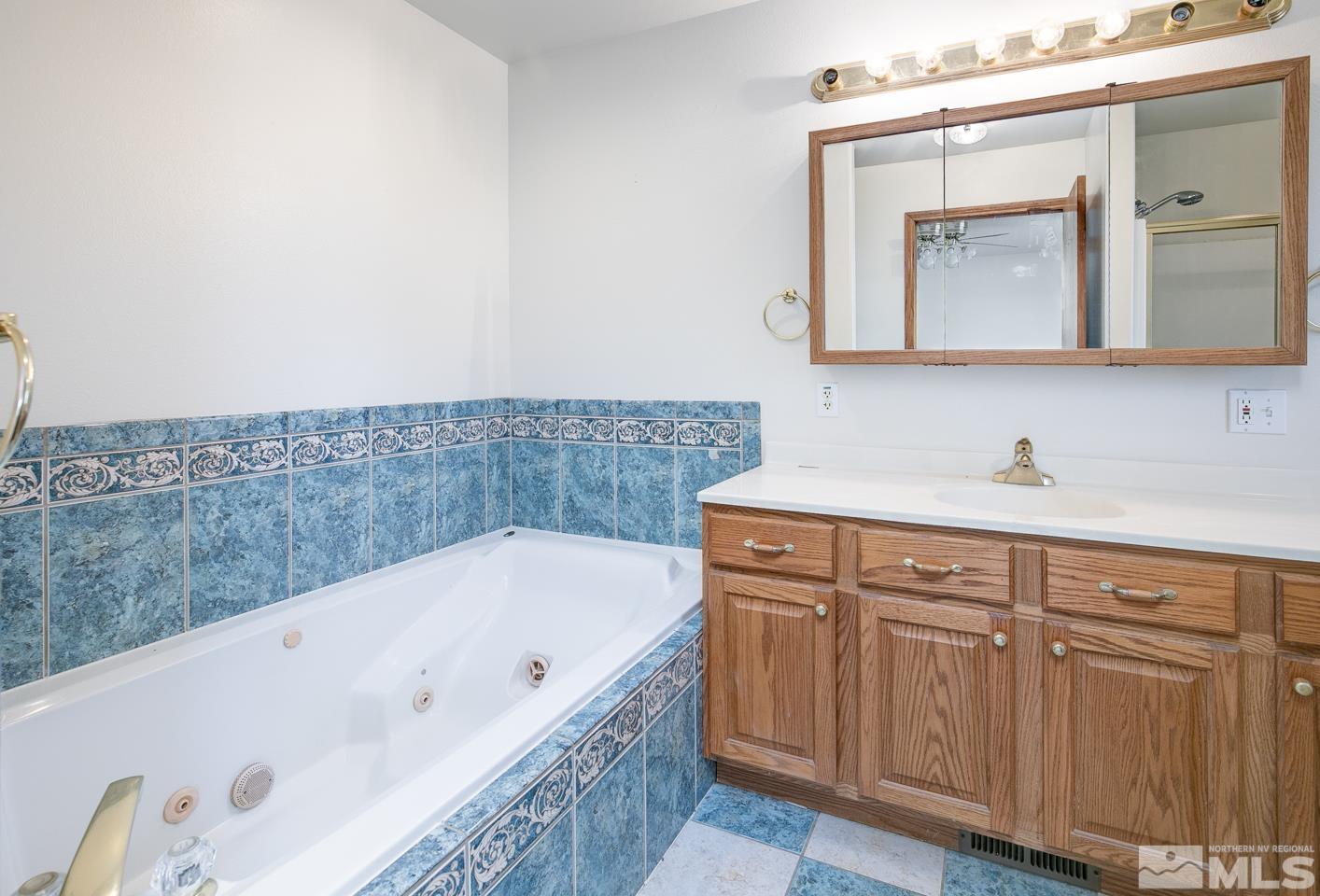 200 Lewis Lane Property Photo 12