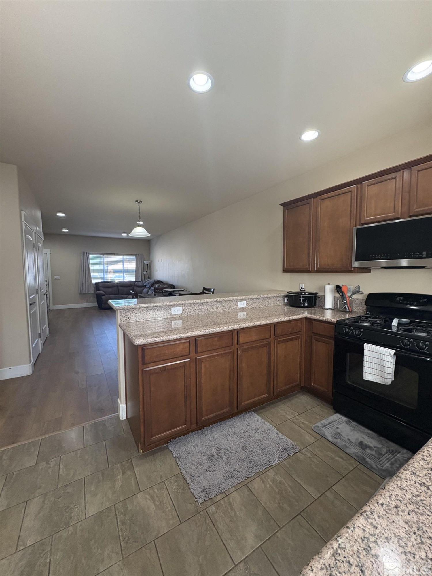 5282 Western Way Property Photo 10