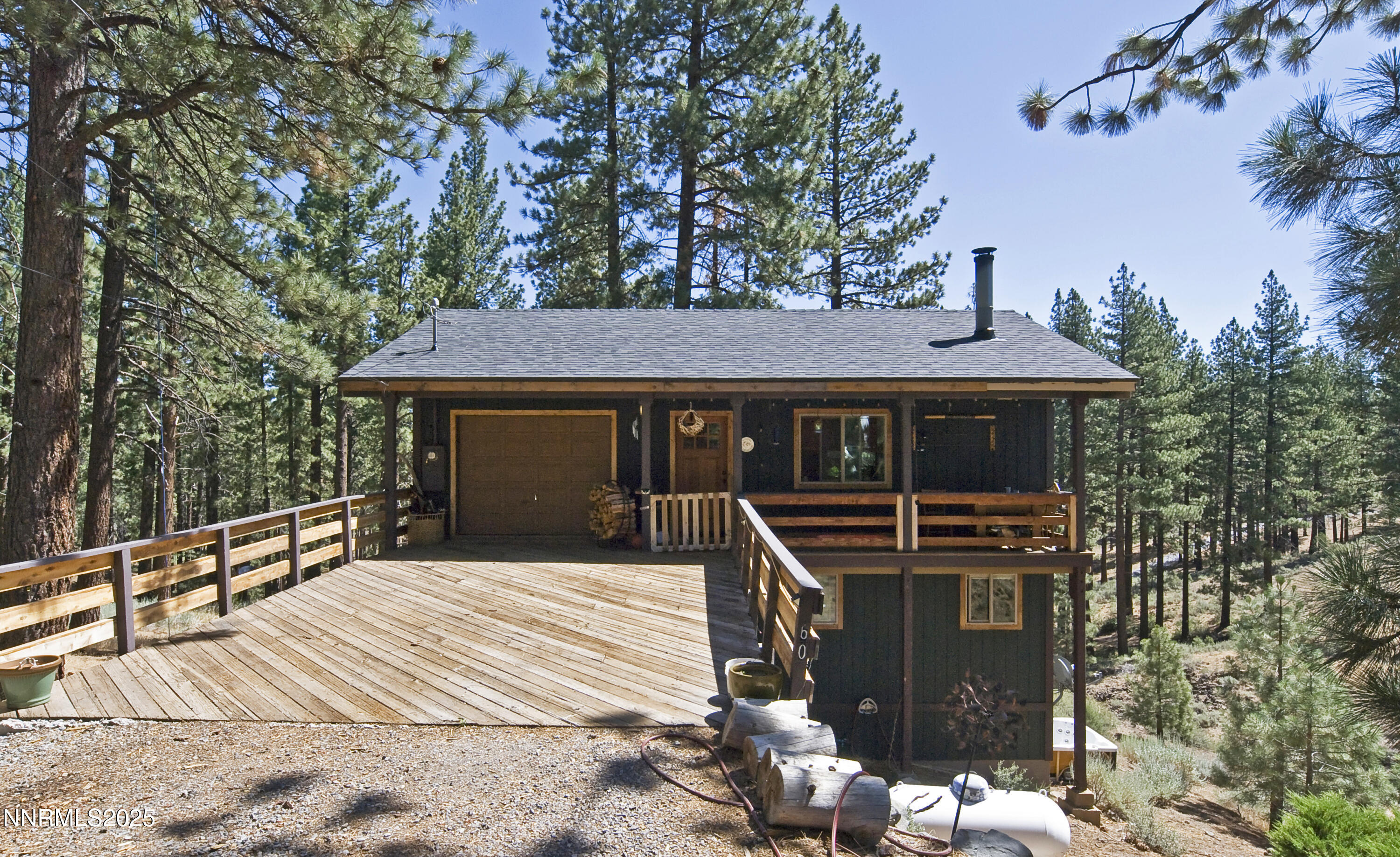 60 Lava Cap Property Photo 1