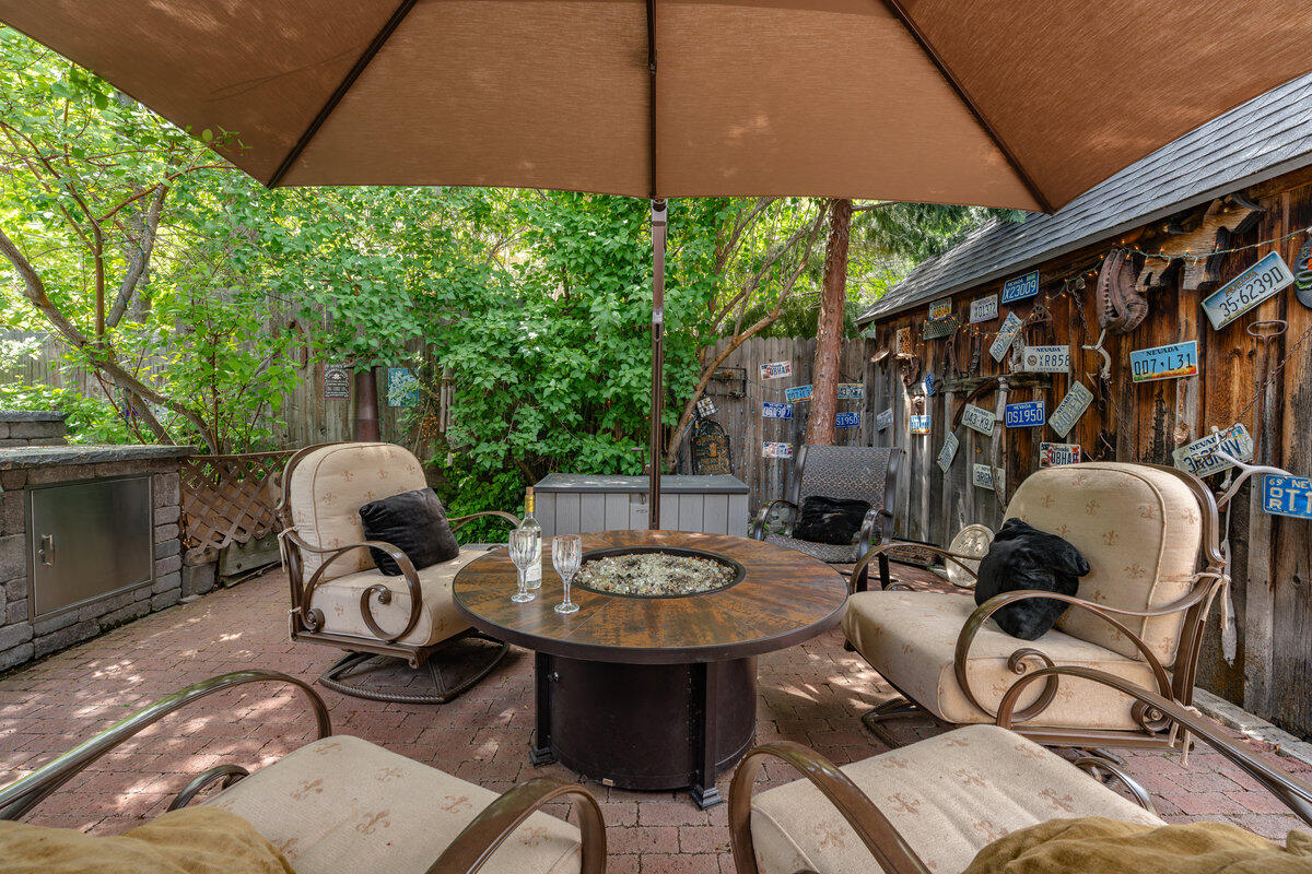 182 Mill Street Property Photo 6