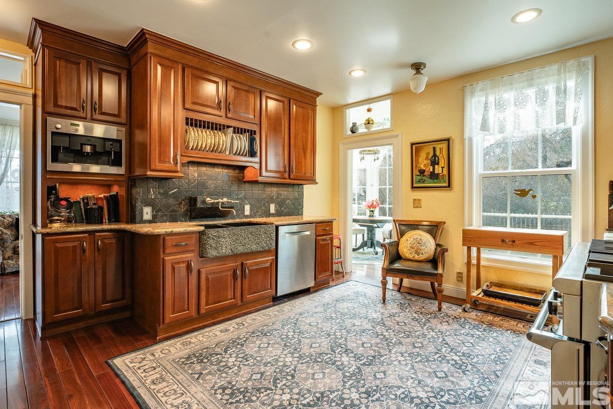 182 Mill Street Property Photo 10