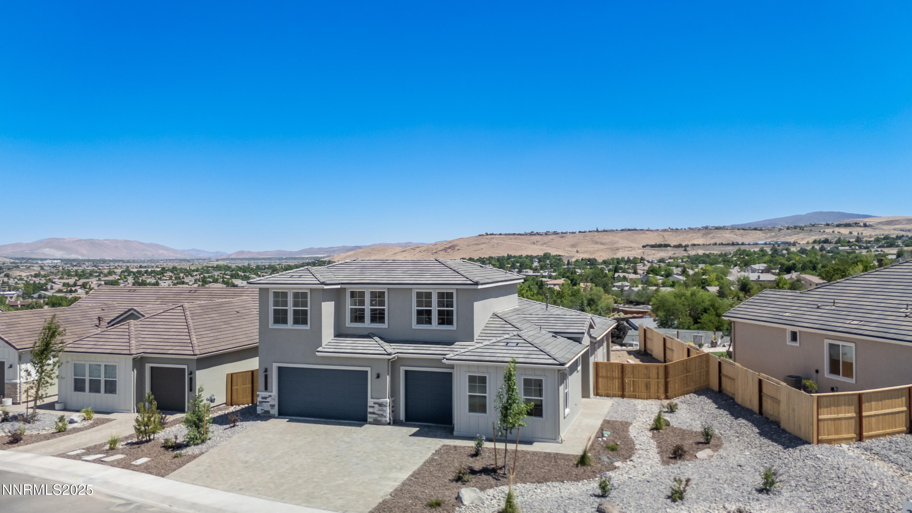 1357 Silver View Circle Property Photo 1