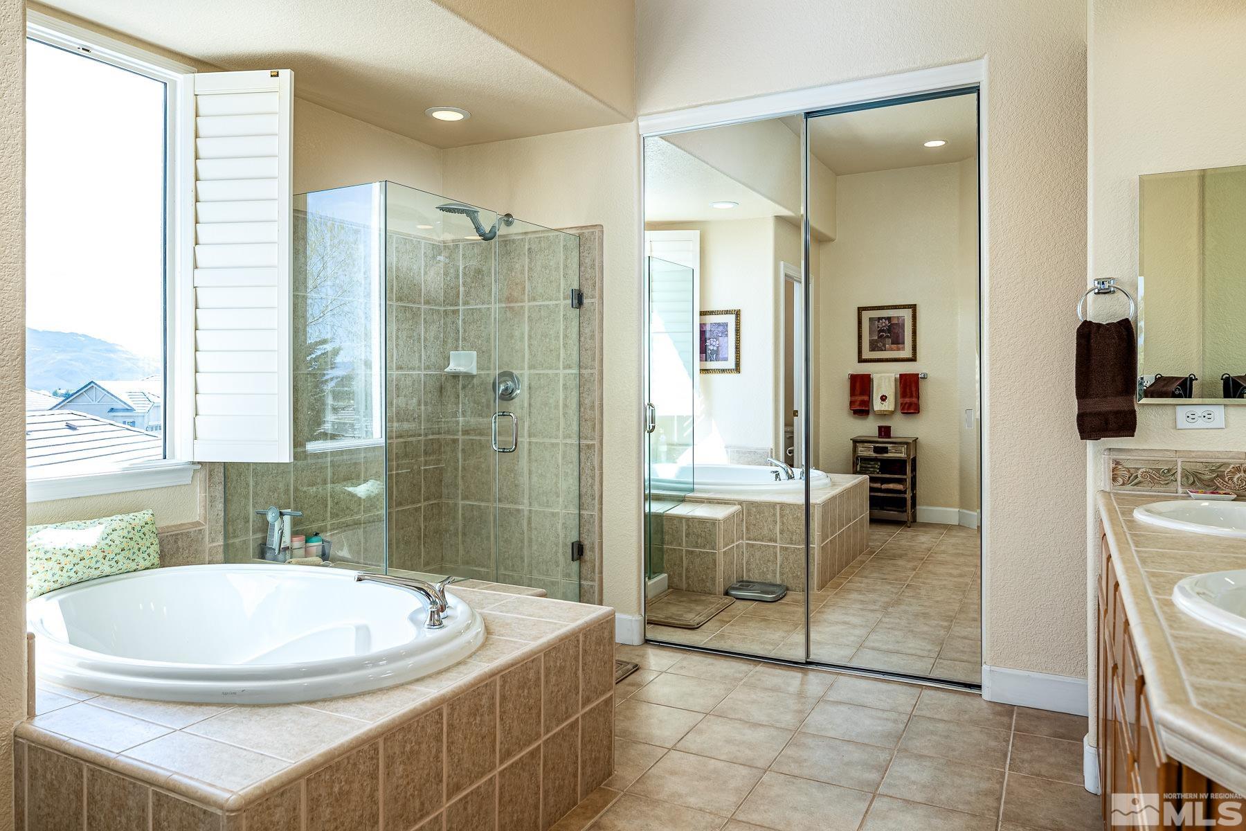 2784 Robb Dr Property Photo 17
